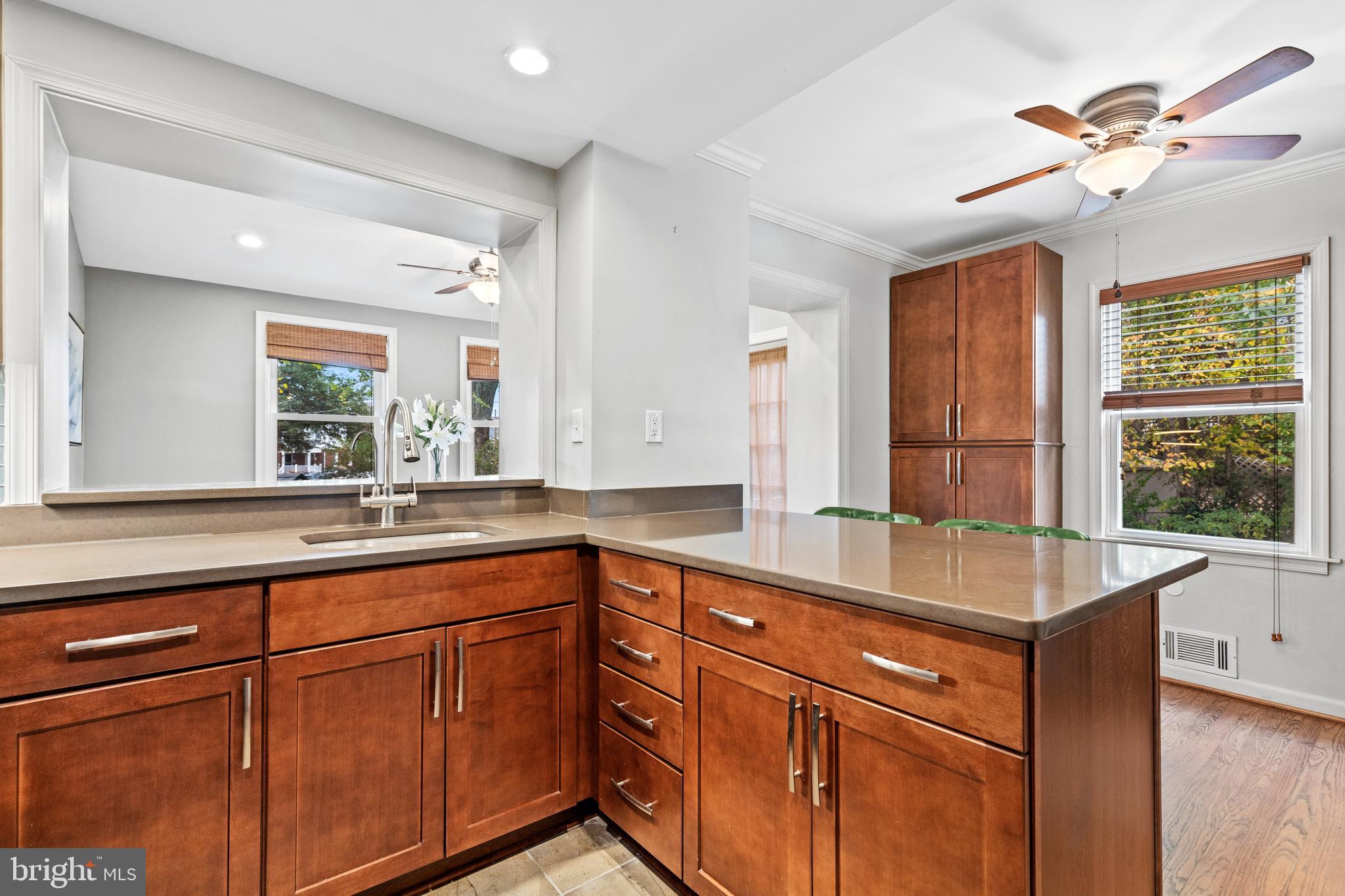 JEFFERSON MANOR - Residential