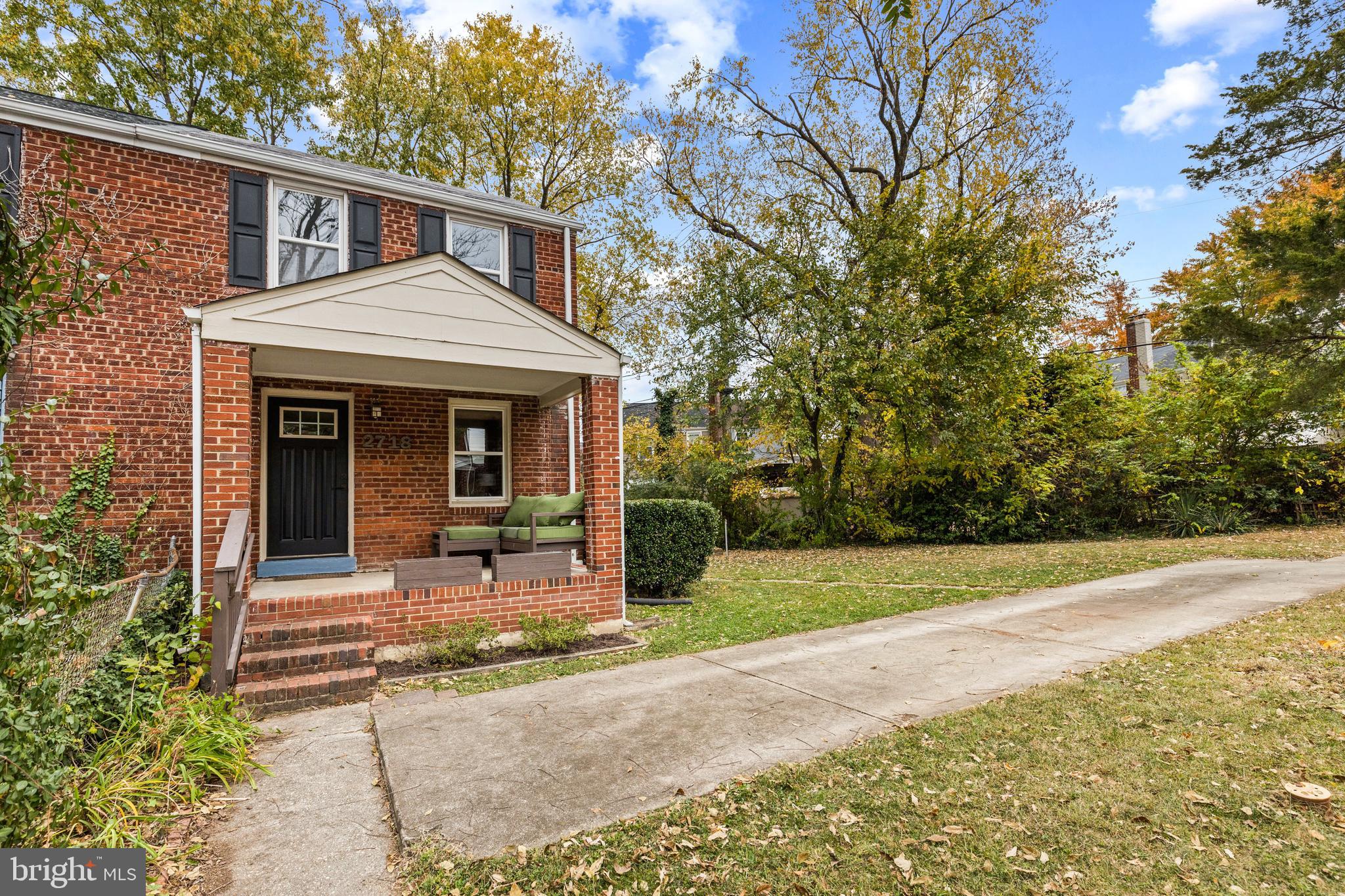 JEFFERSON MANOR - Residential