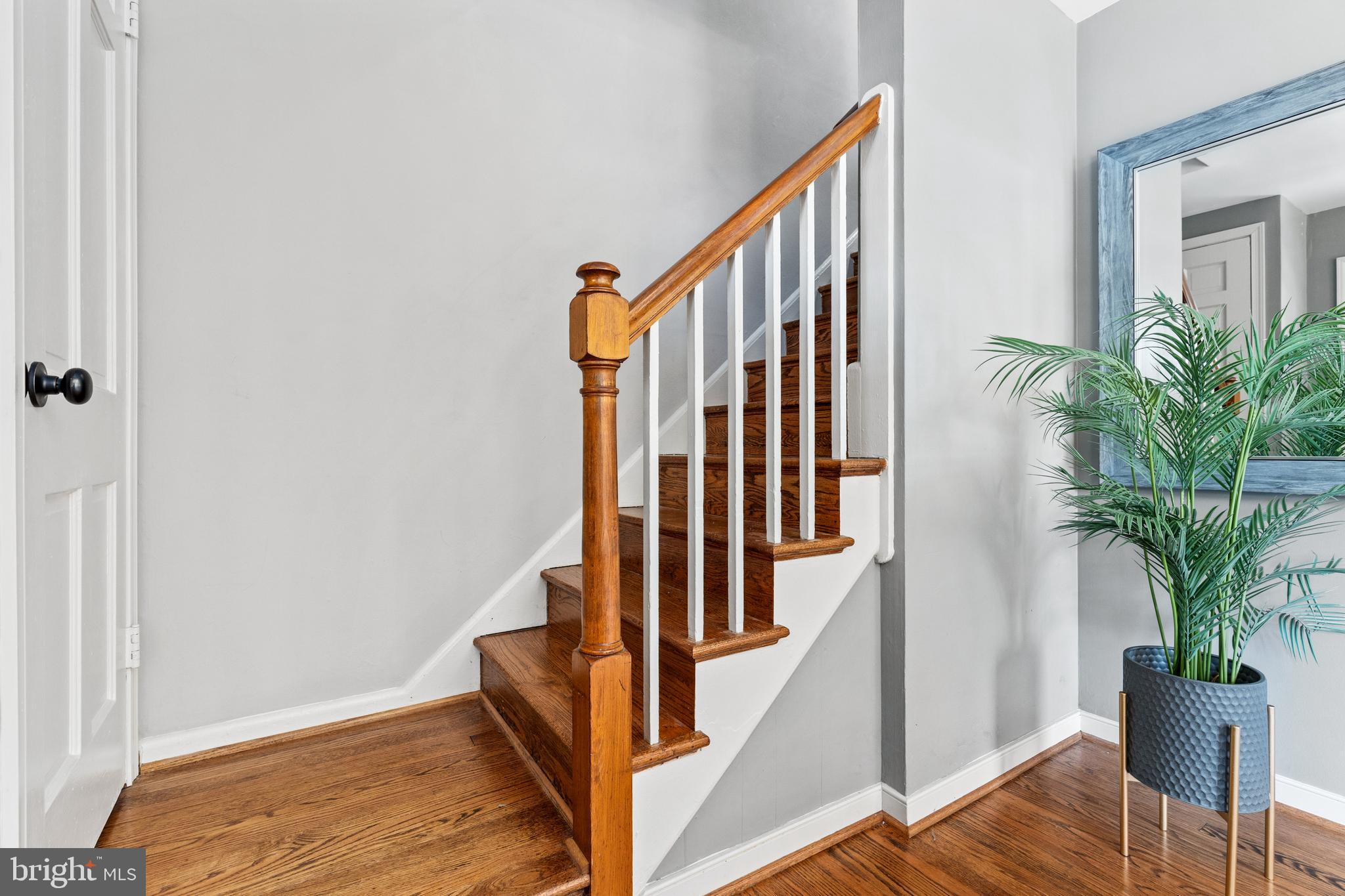 JEFFERSON MANOR - Residential