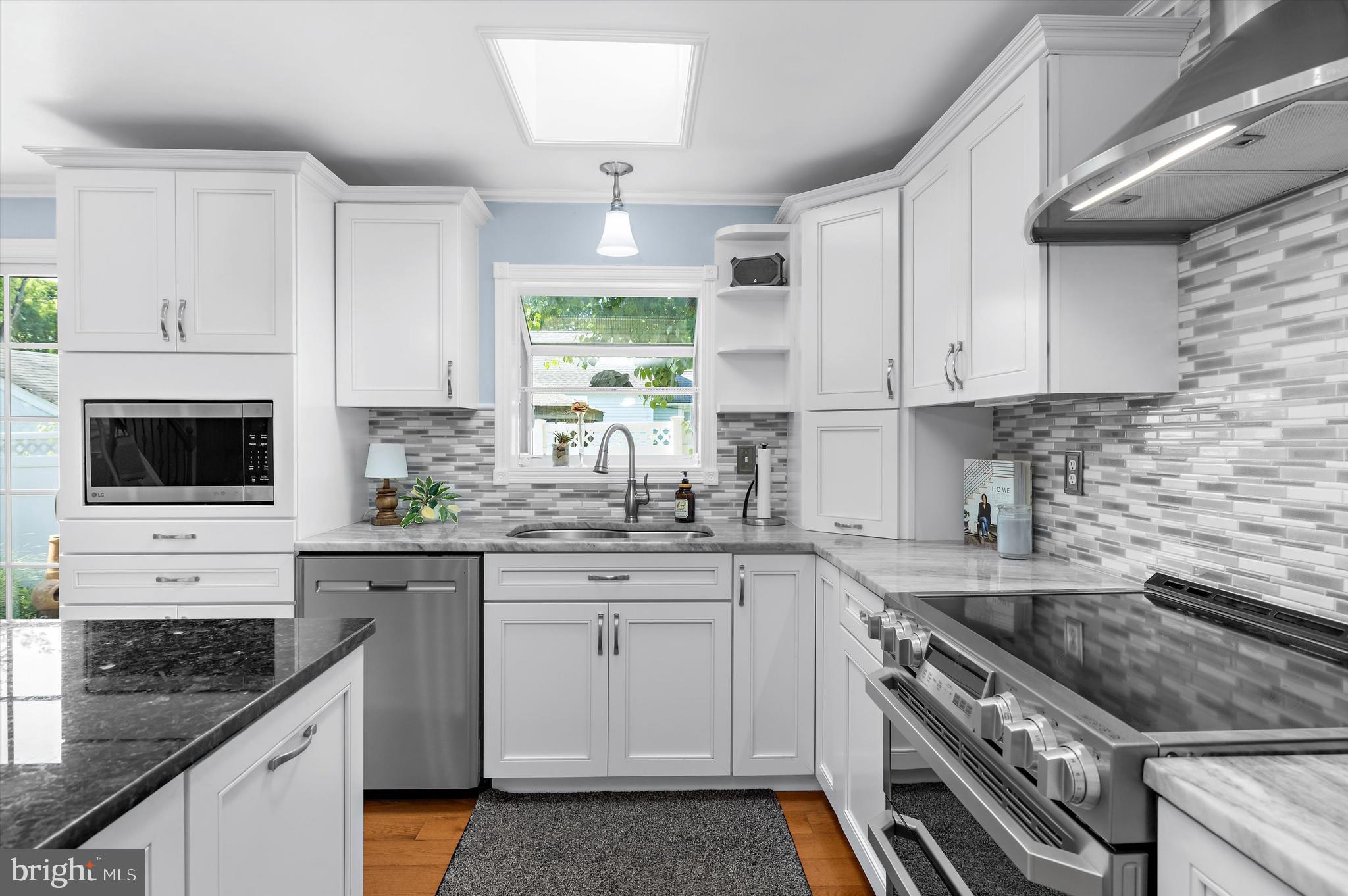 CYPRESS CREEK - Residential