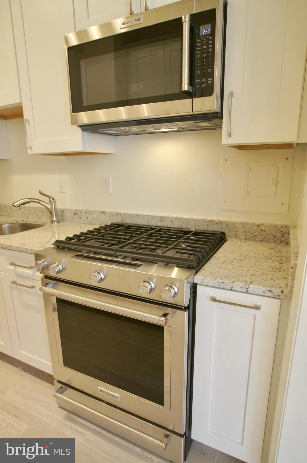 GROSVENOR PARK - Residential