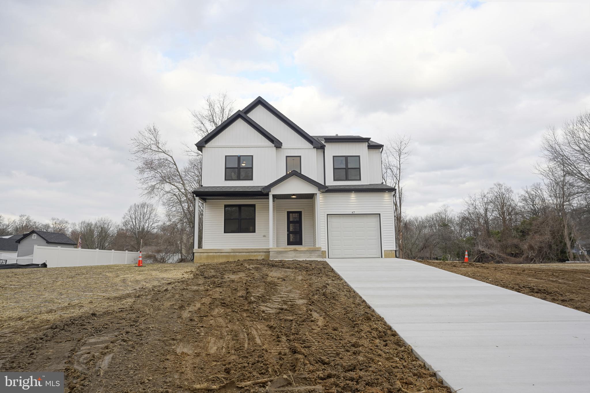 47 FOUNTAIN BOULEVARD