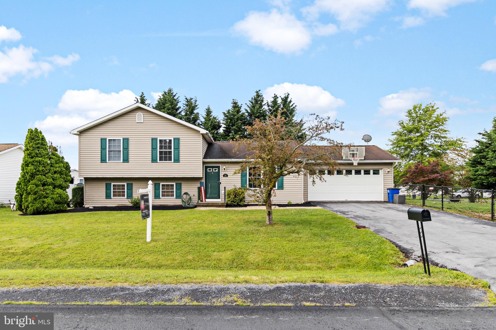 WILDFLOWER RIDGE - Residential