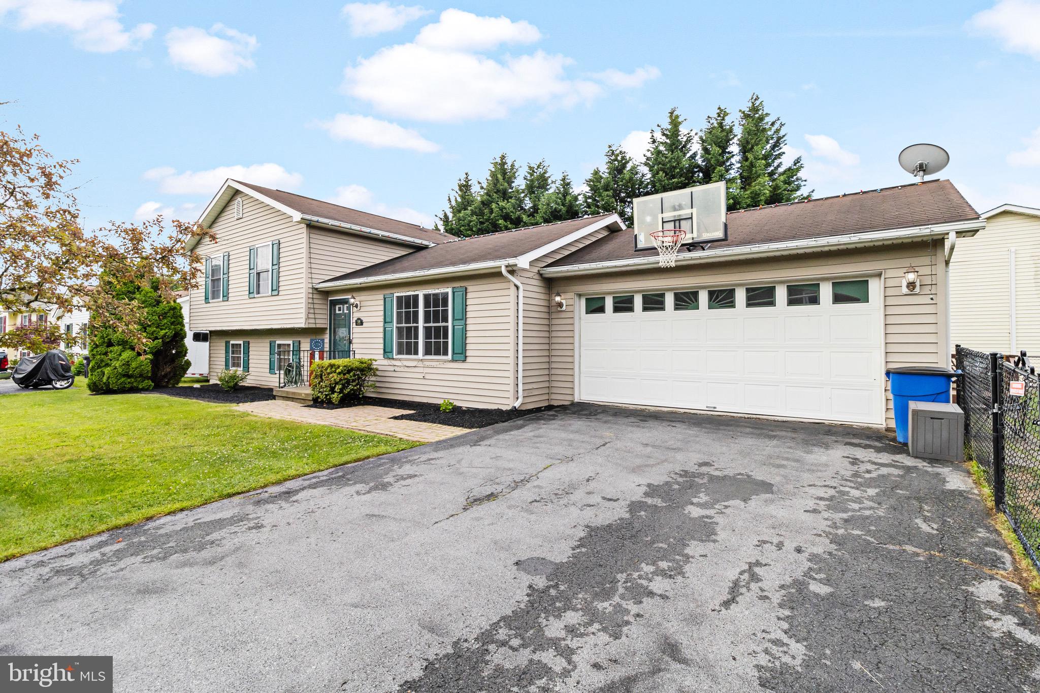 WILDFLOWER RIDGE - Residential