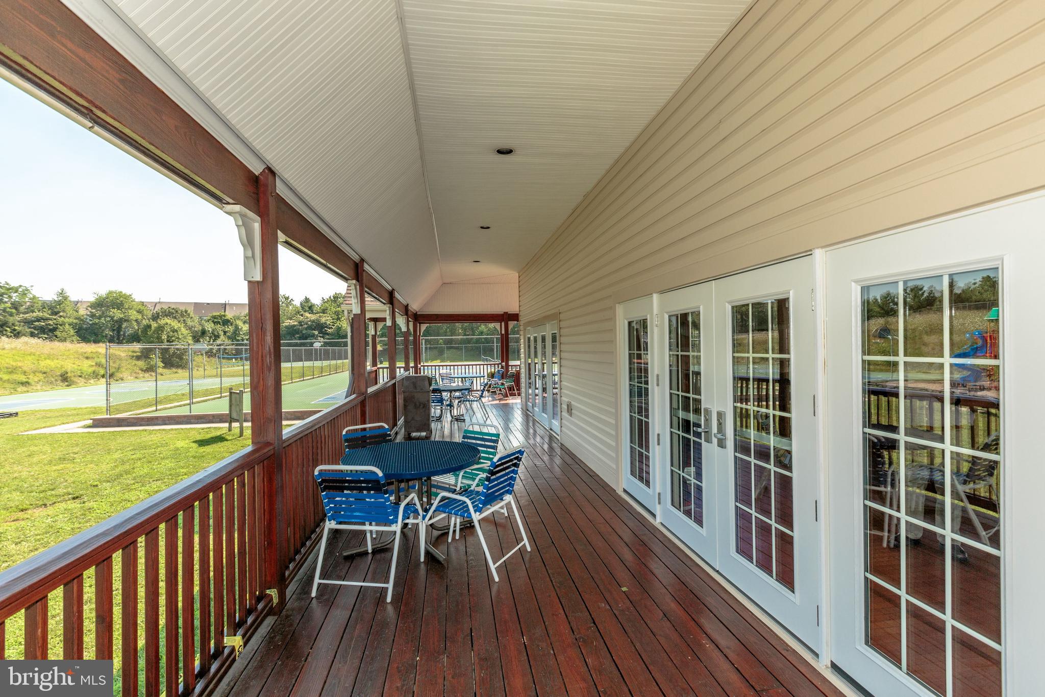 MANCHESTER LAKES - Residential