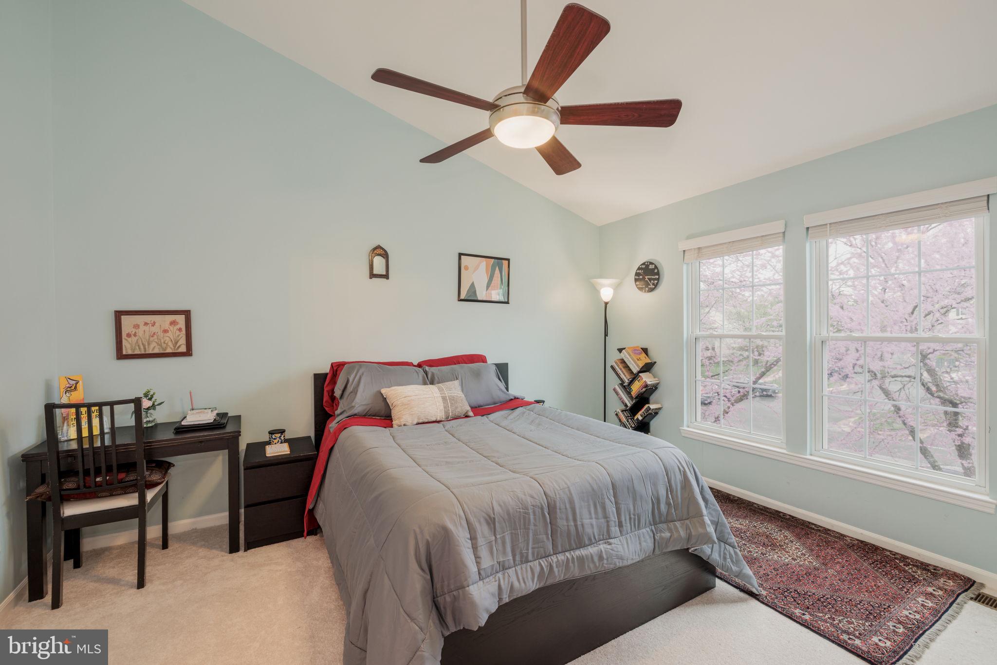 MANCHESTER LAKES - Residential