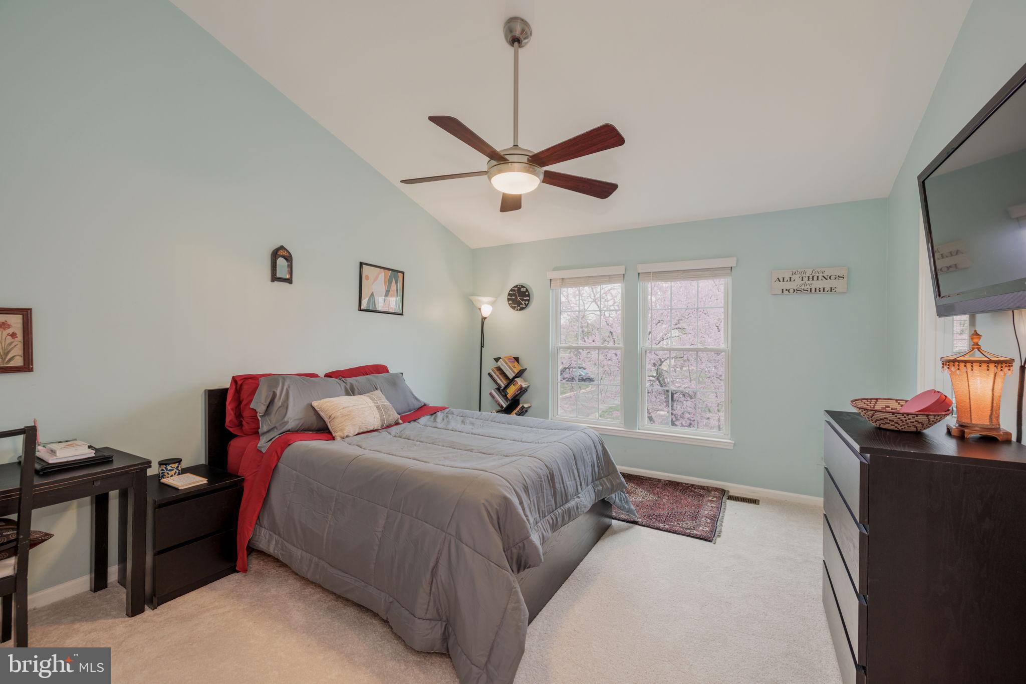 MANCHESTER LAKES - Residential