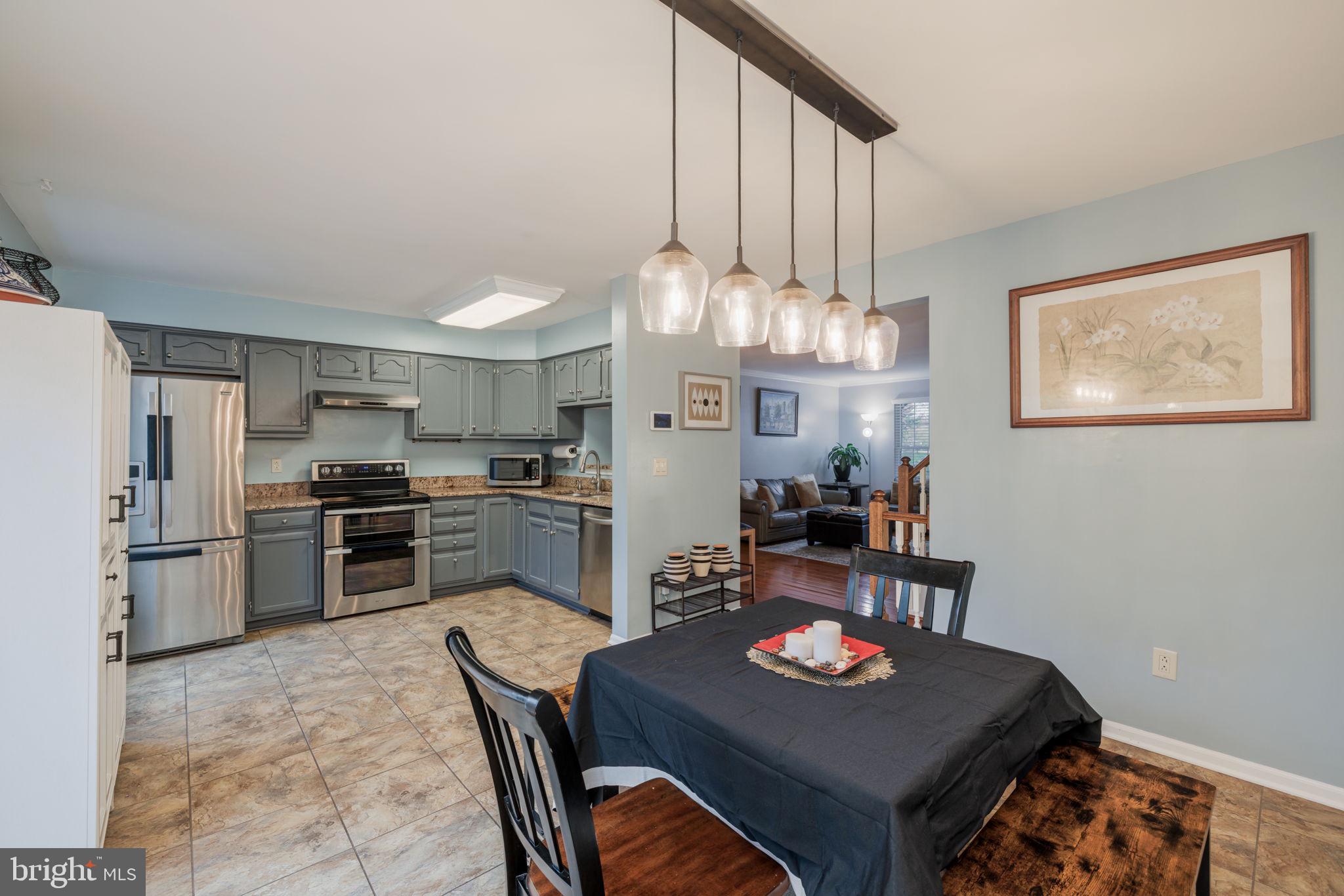 MANCHESTER LAKES - Residential