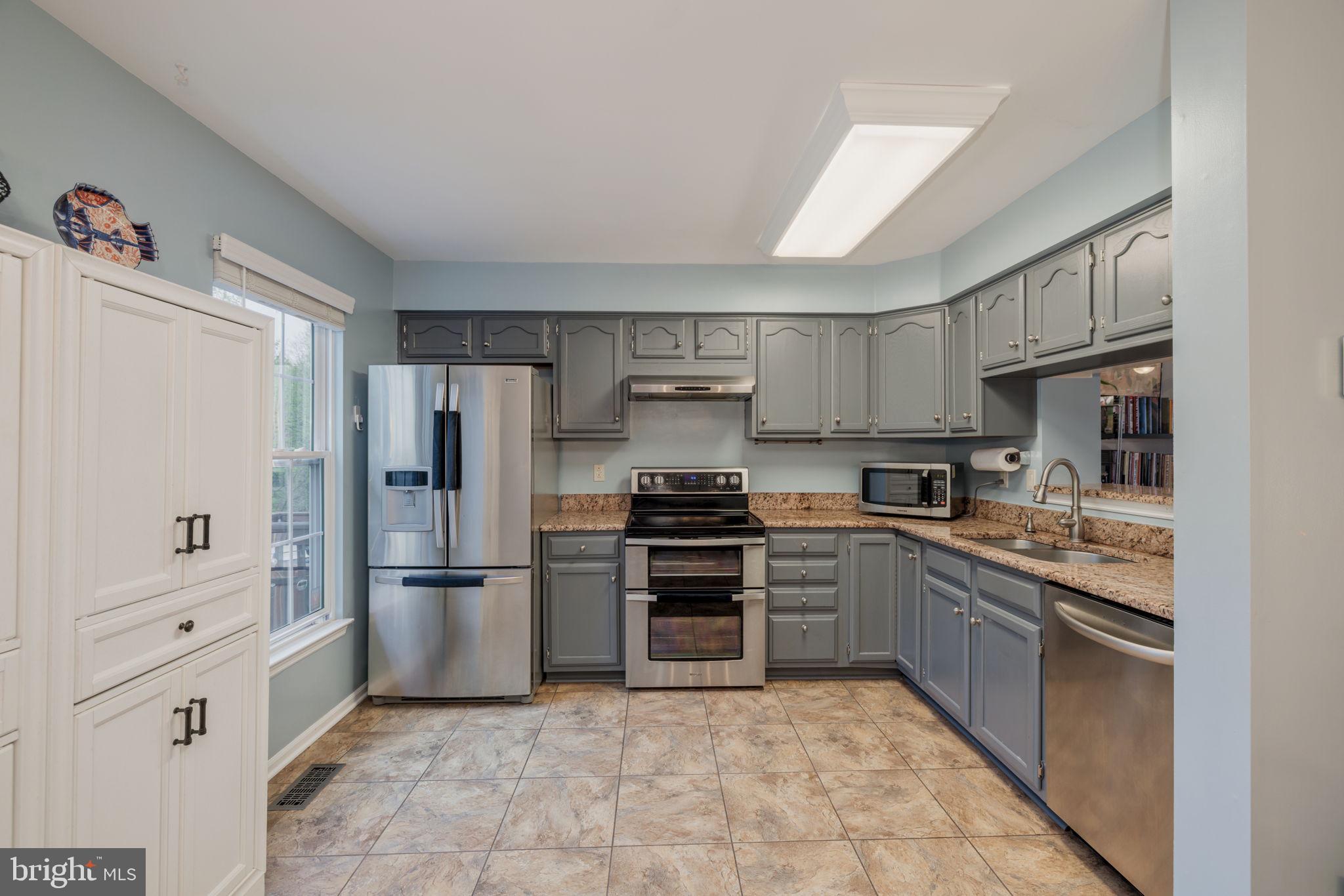 MANCHESTER LAKES - Residential