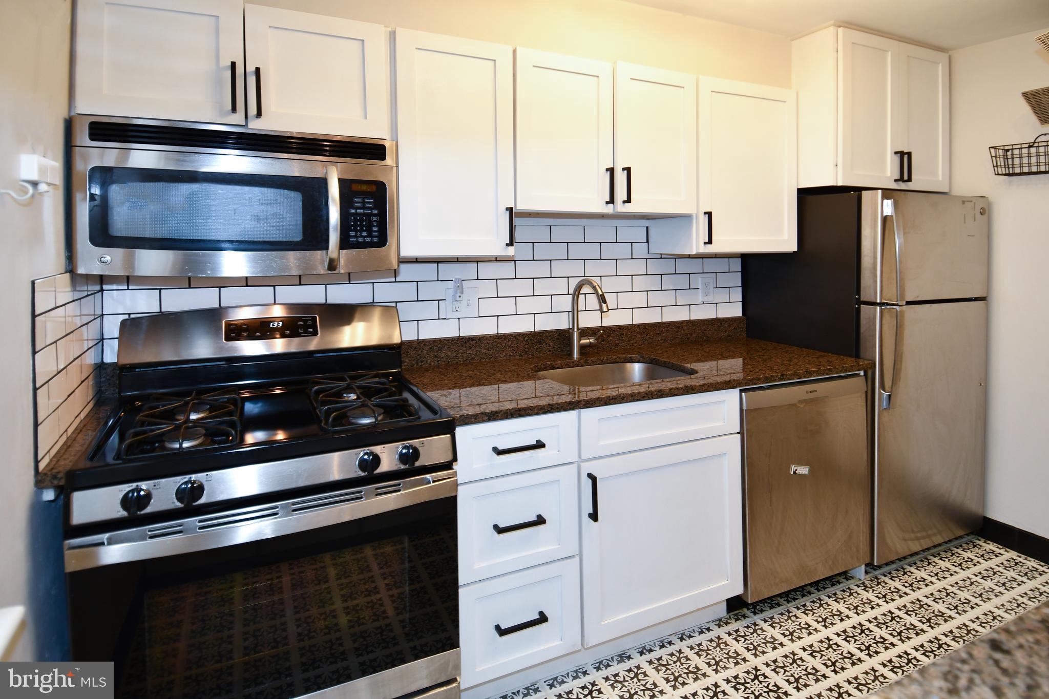 BELLE VIEW CONDOMINIUMS - Residential