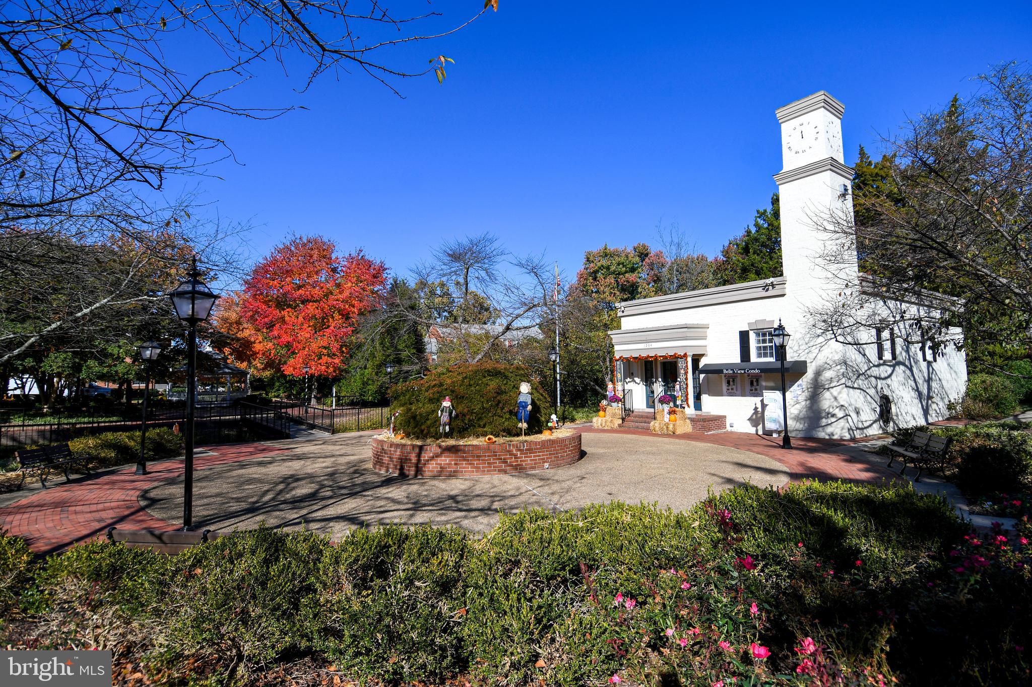 BELLE VIEW CONDOMINIUMS - Residential