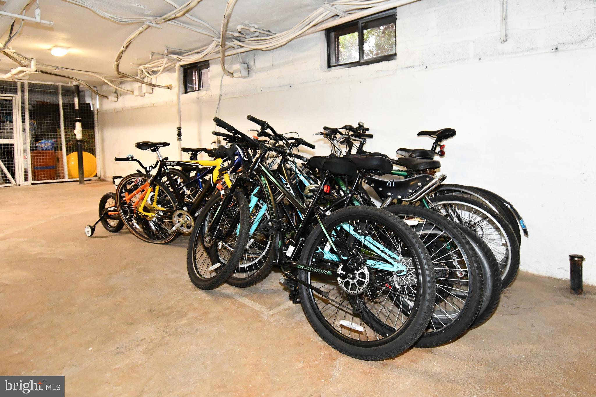 BELLE VIEW CONDOMINIUMS - Residential