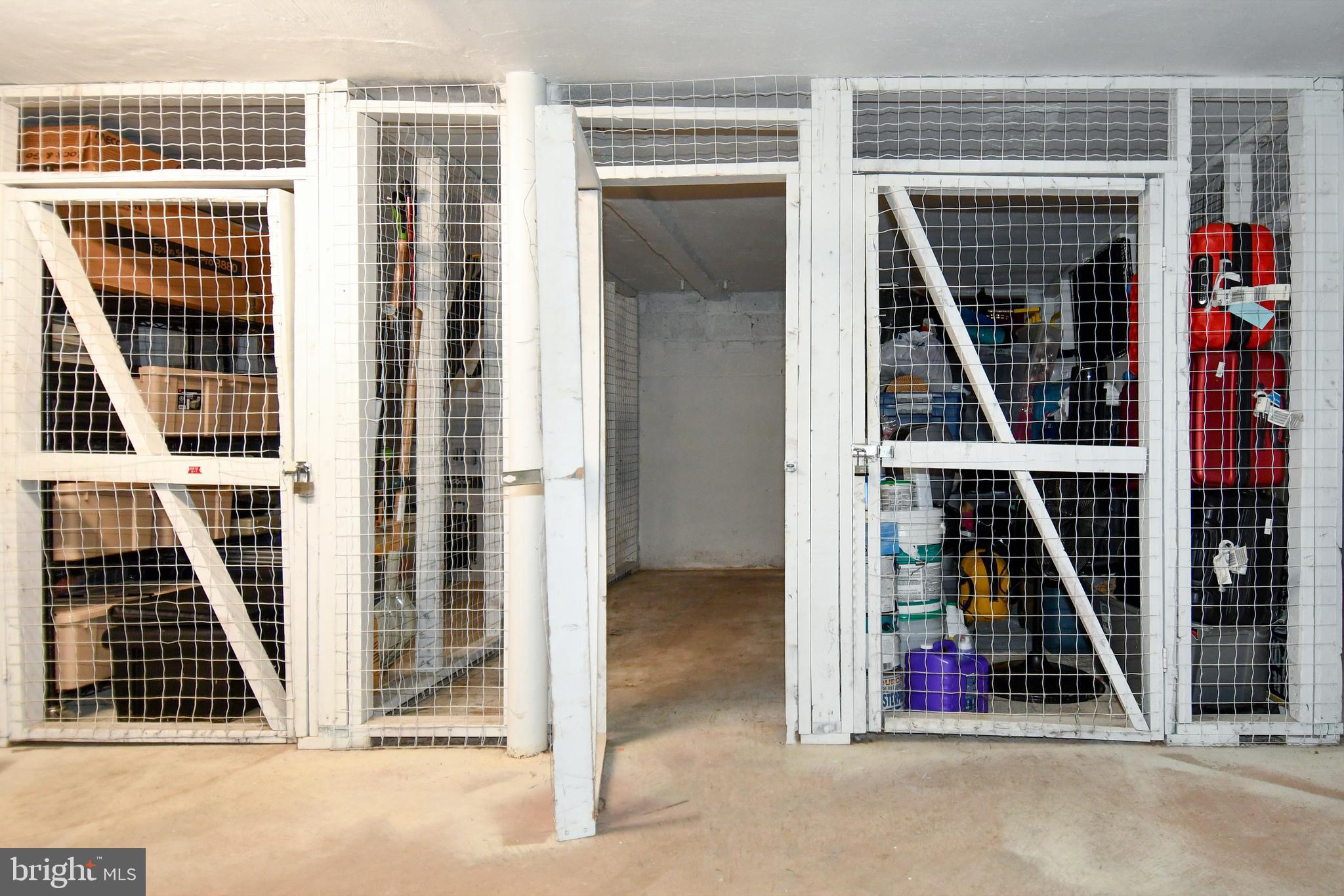 BELLE VIEW CONDOMINIUMS - Residential