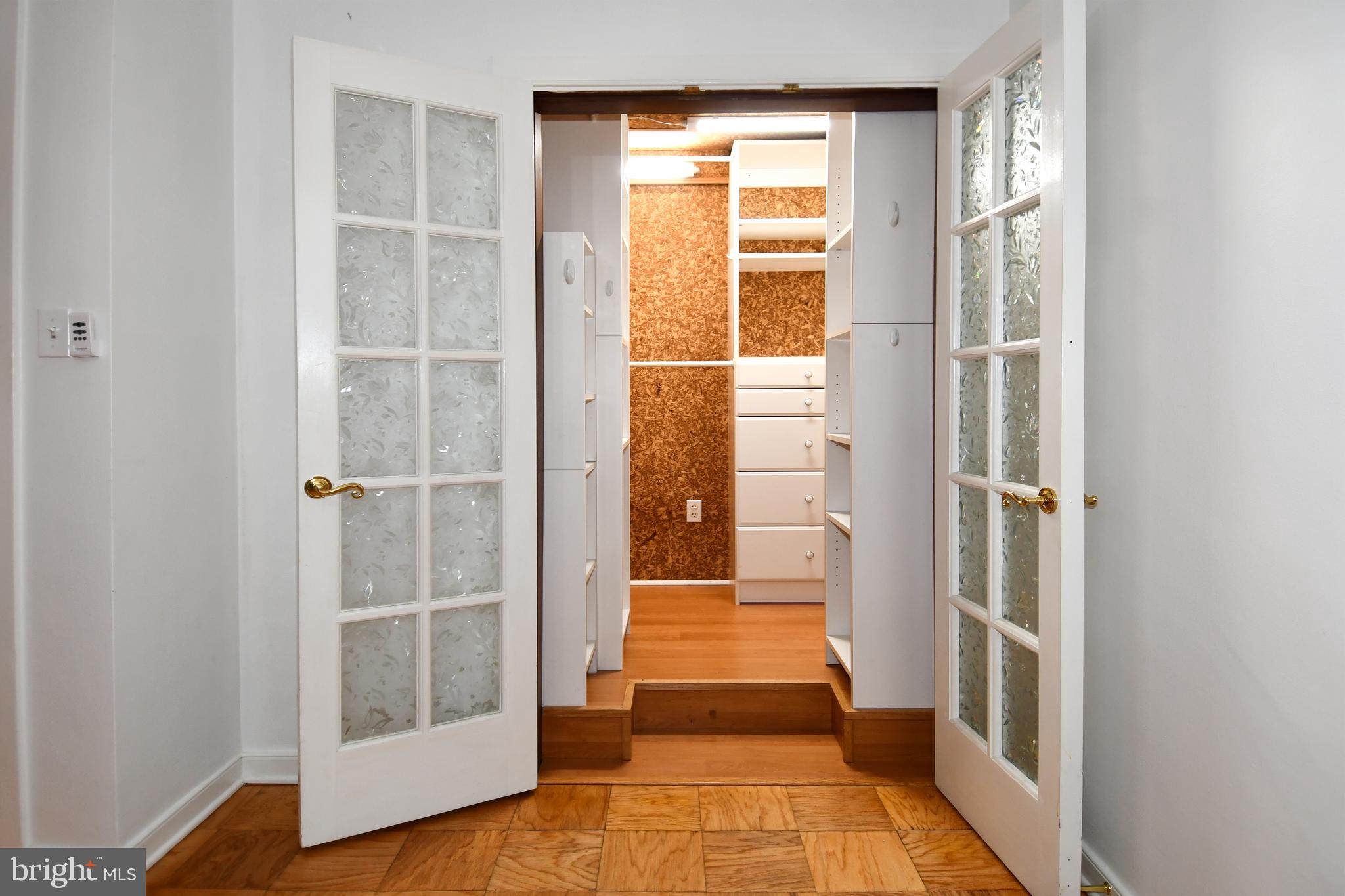 BELLE VIEW CONDOMINIUMS - Residential