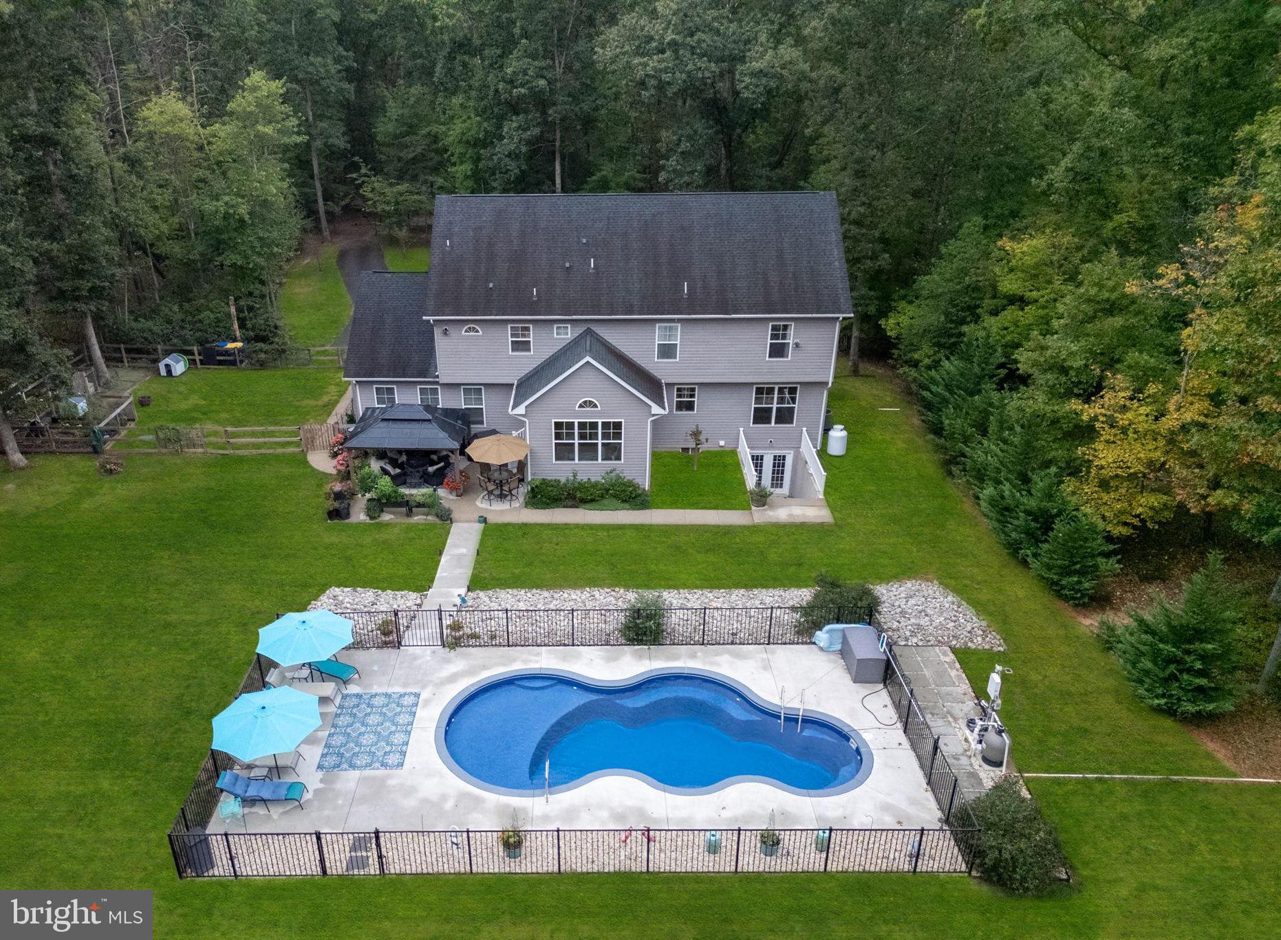 8205 MUSKET RIDGE LANE