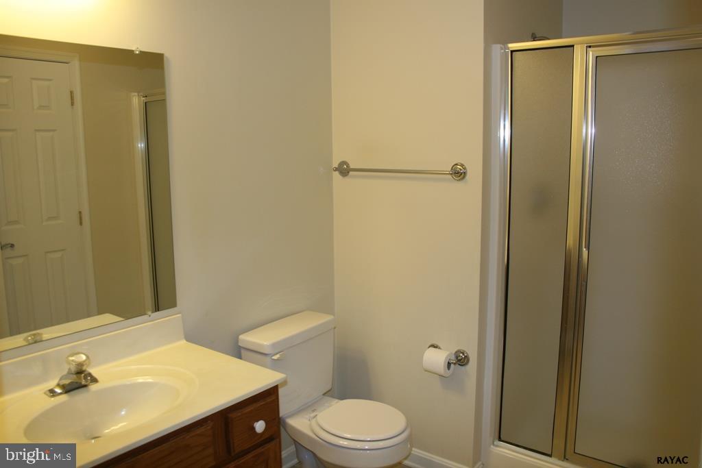 NORTH POINTE - Residential