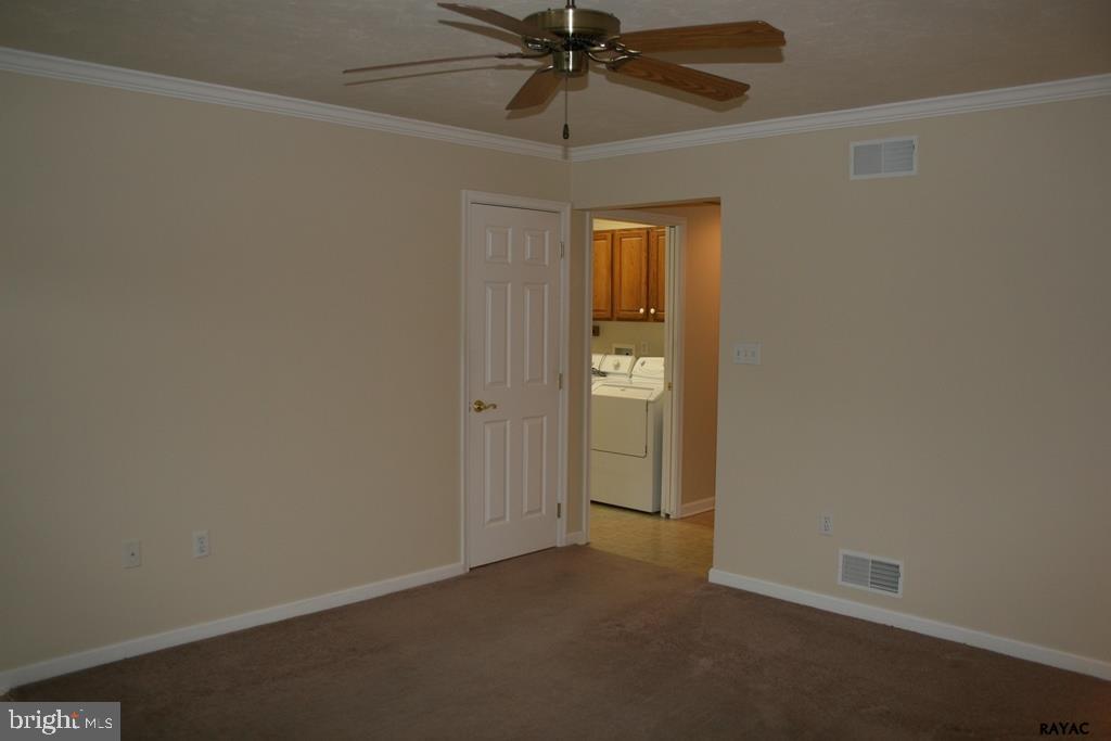 NORTH POINTE - Residential