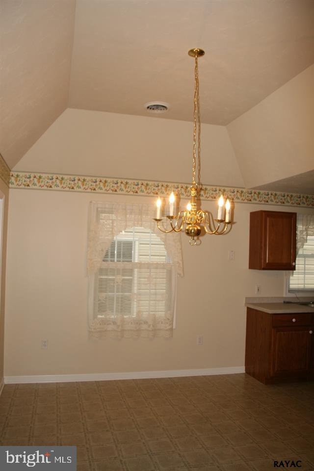 NORTH POINTE - Residential