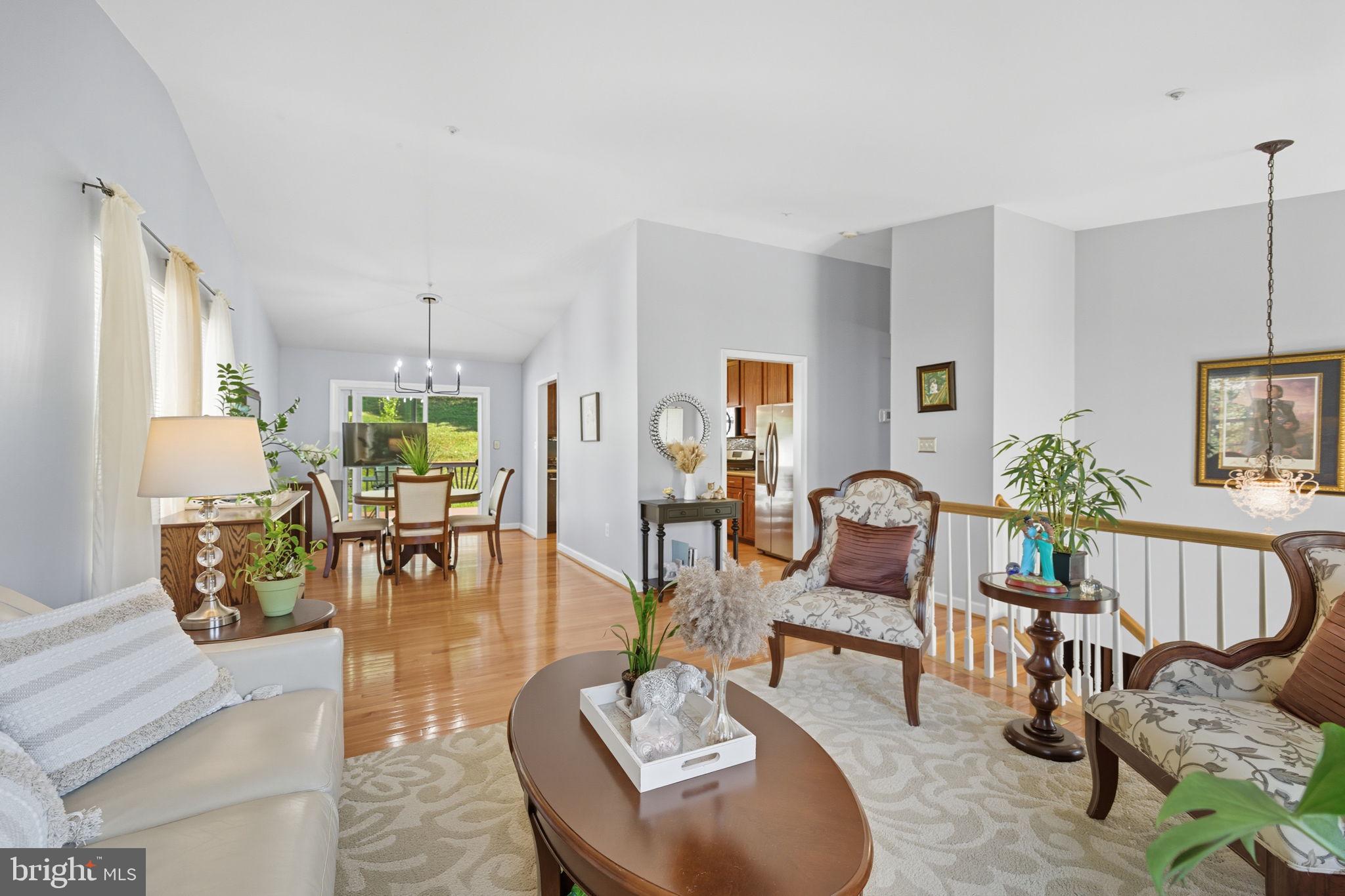 FORT WASHINGTON - Residential