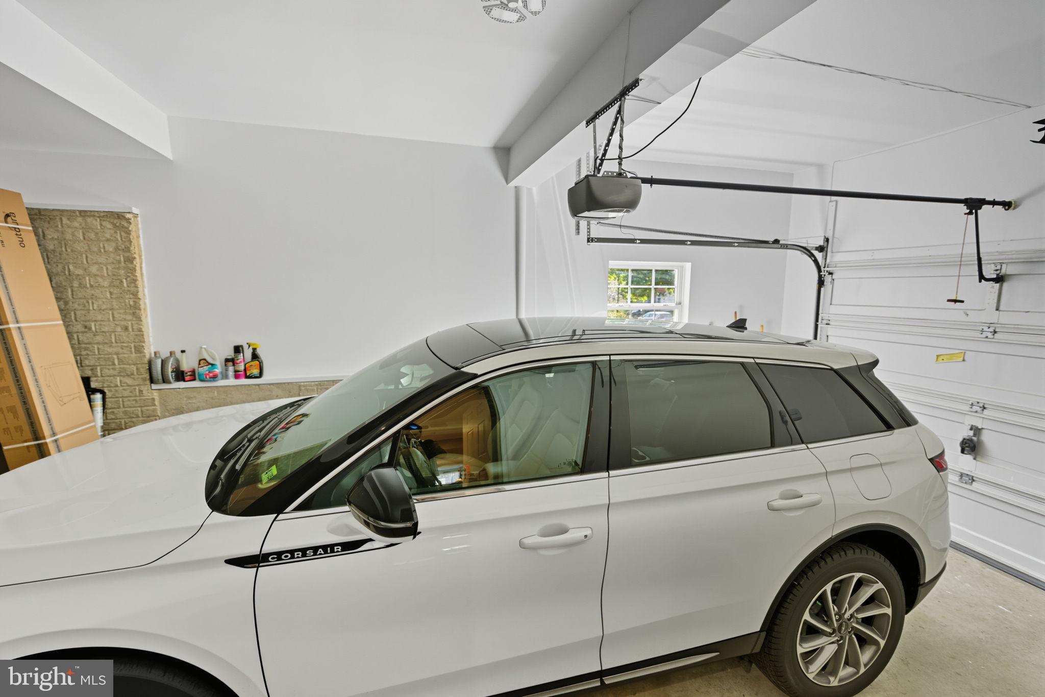 FORT WASHINGTON - Residential