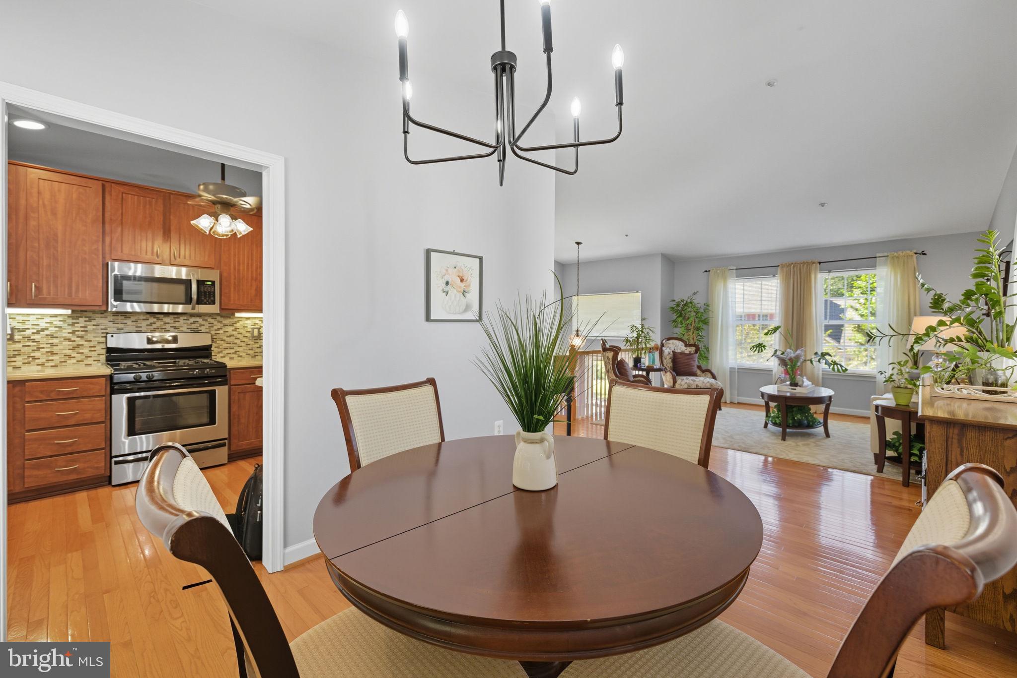 FORT WASHINGTON - Residential