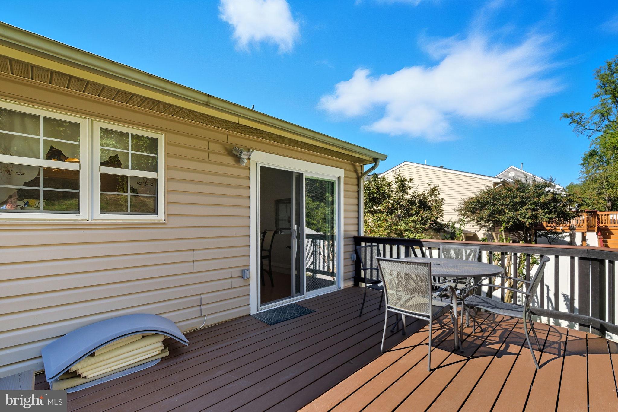 FORT WASHINGTON - Residential