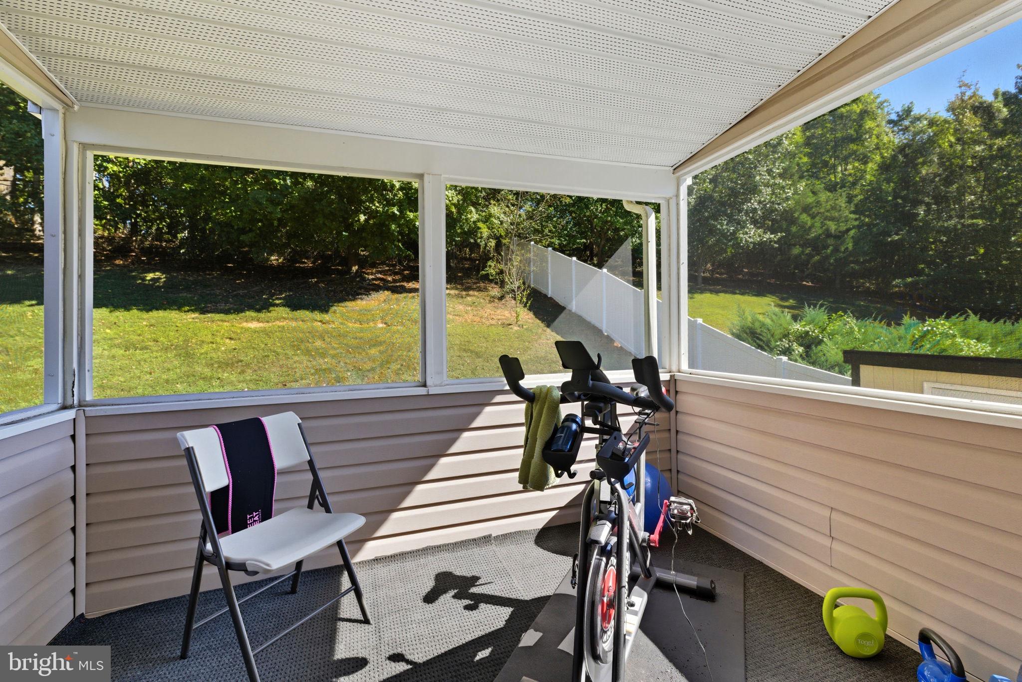 FORT WASHINGTON - Residential