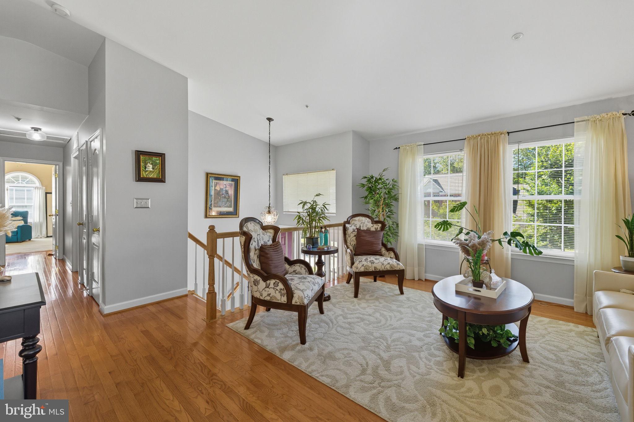 FORT WASHINGTON - Residential