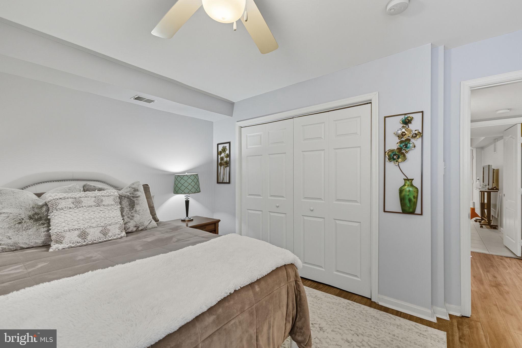 FORT WASHINGTON - Residential