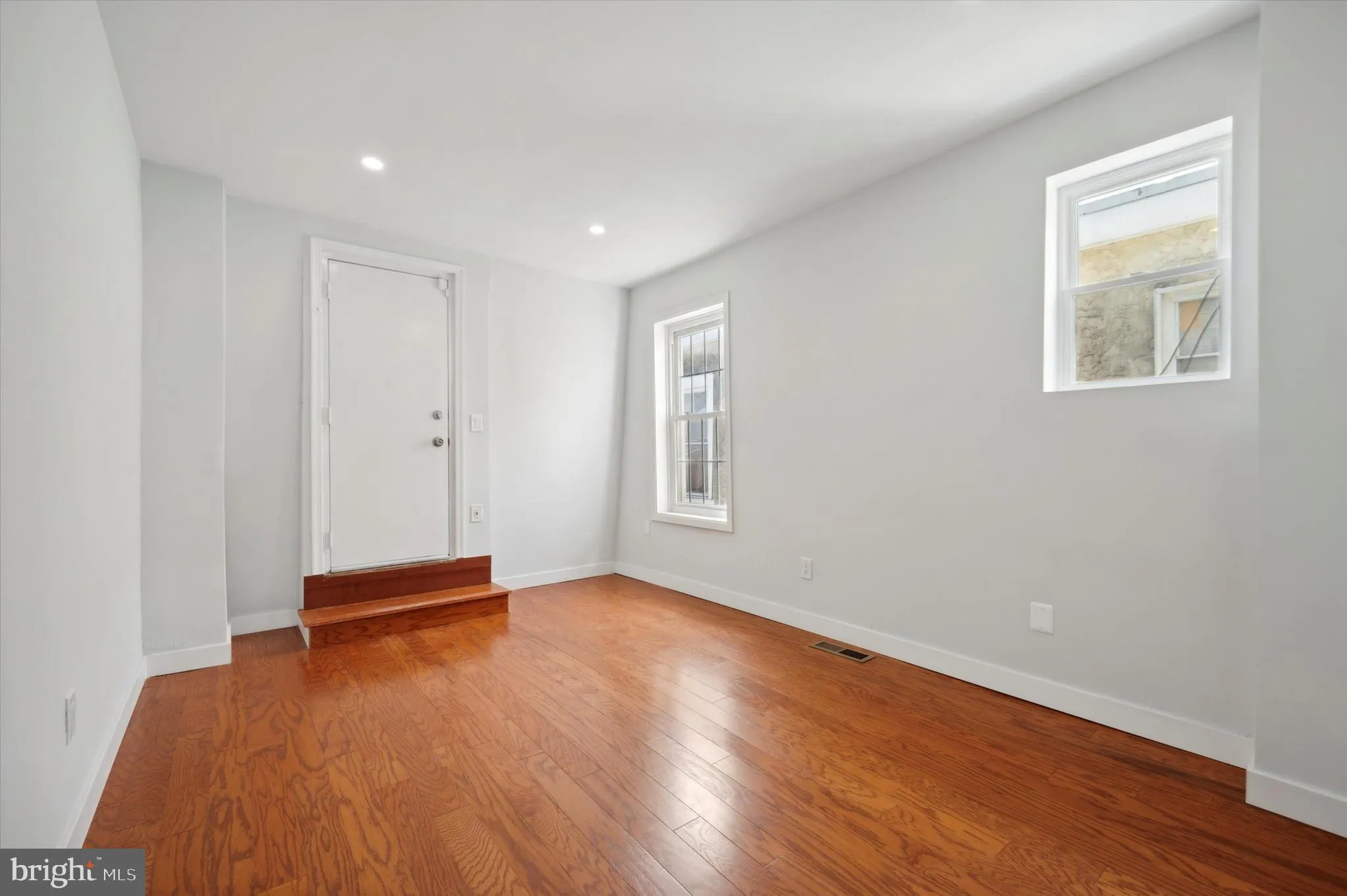 Philadelphia, Pennsylvania 19104, United States, 4 Bedrooms Bedrooms, ,3 BathroomsBathrooms,Residential,Active,104157