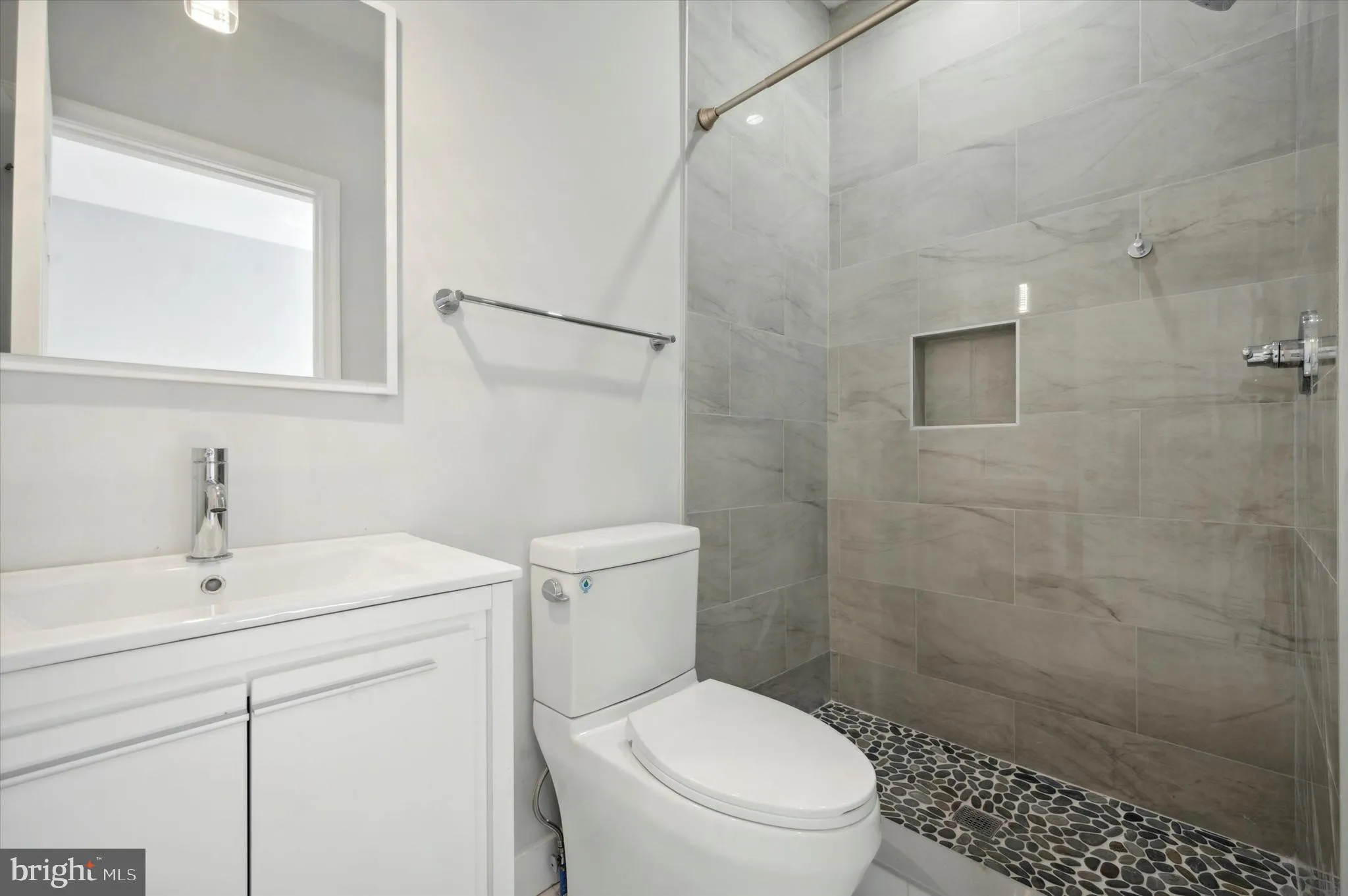 Philadelphia, Pennsylvania 19104, United States, 4 Bedrooms Bedrooms, ,3 BathroomsBathrooms,Residential,Active,104157