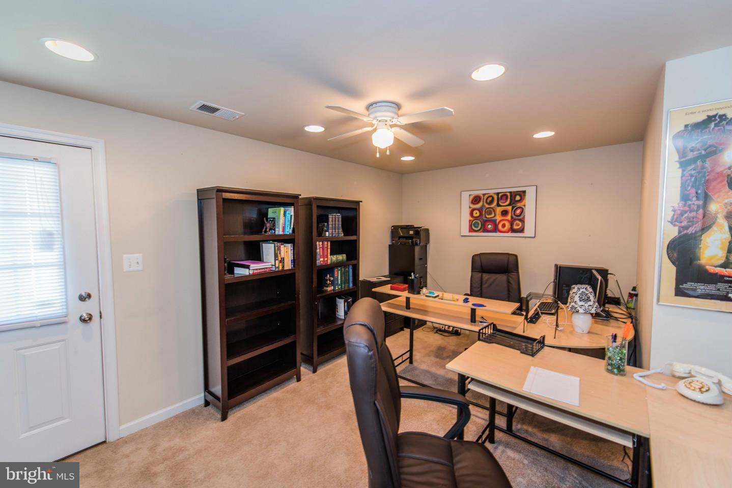 LAKELAND PLACE - Residential