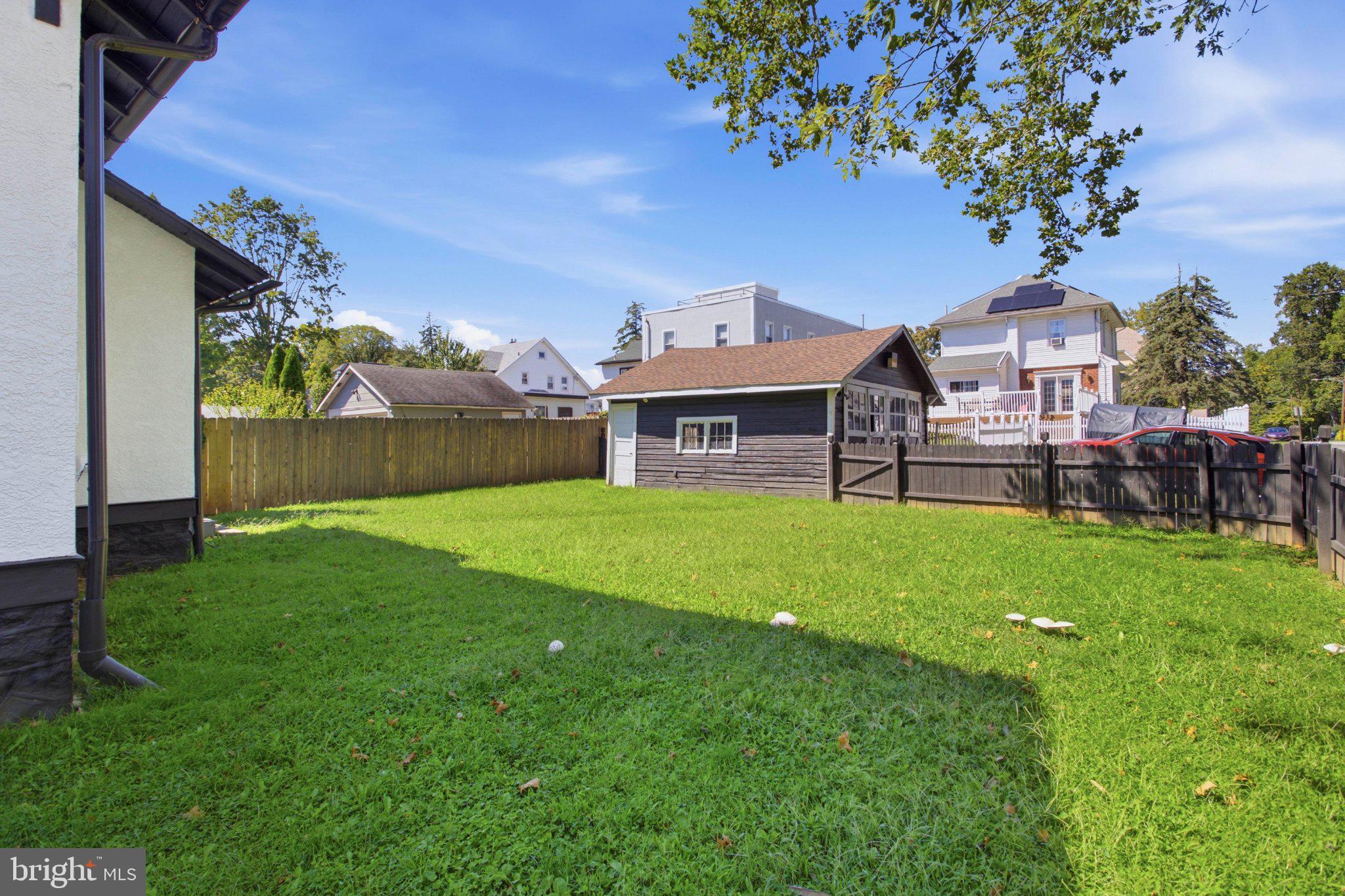 500 SHARP AVENUE