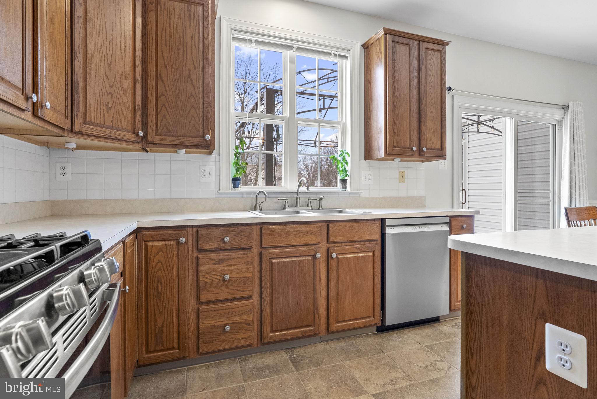 MEADOWS AT PROVIDE - Residential