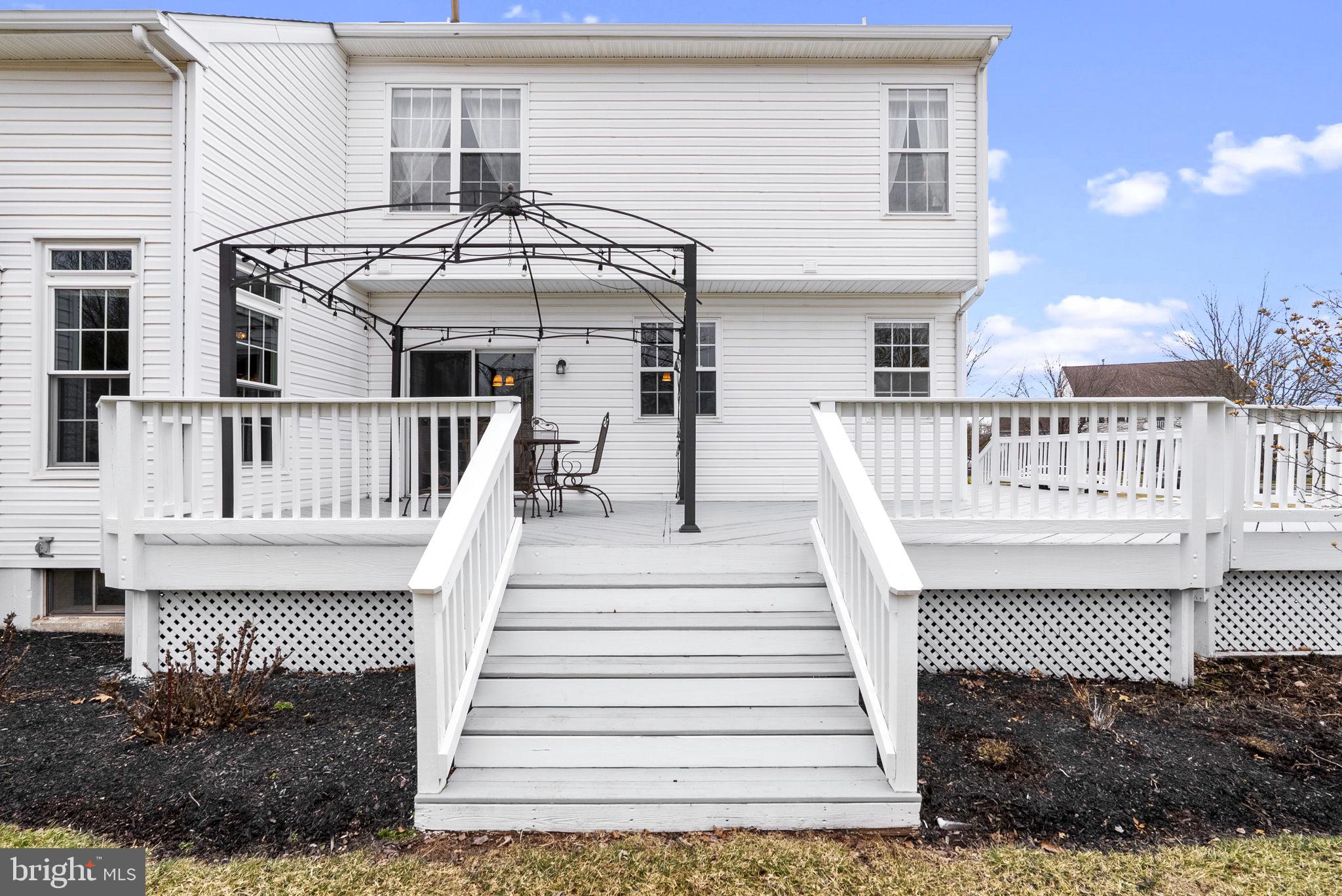 MEADOWS AT PROVIDE - Residential