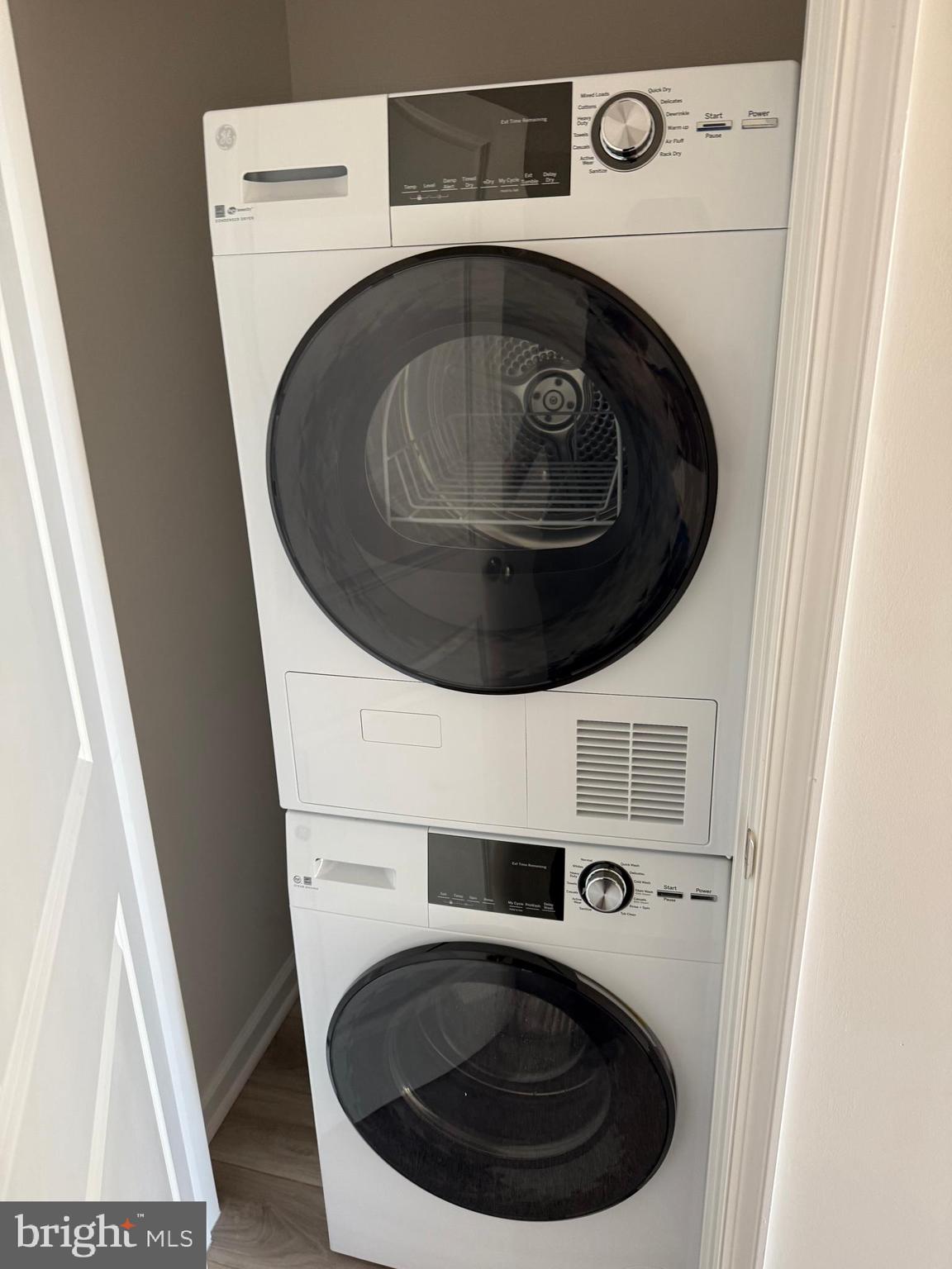 SHENANDOAH SPRINGS - Residential Lease