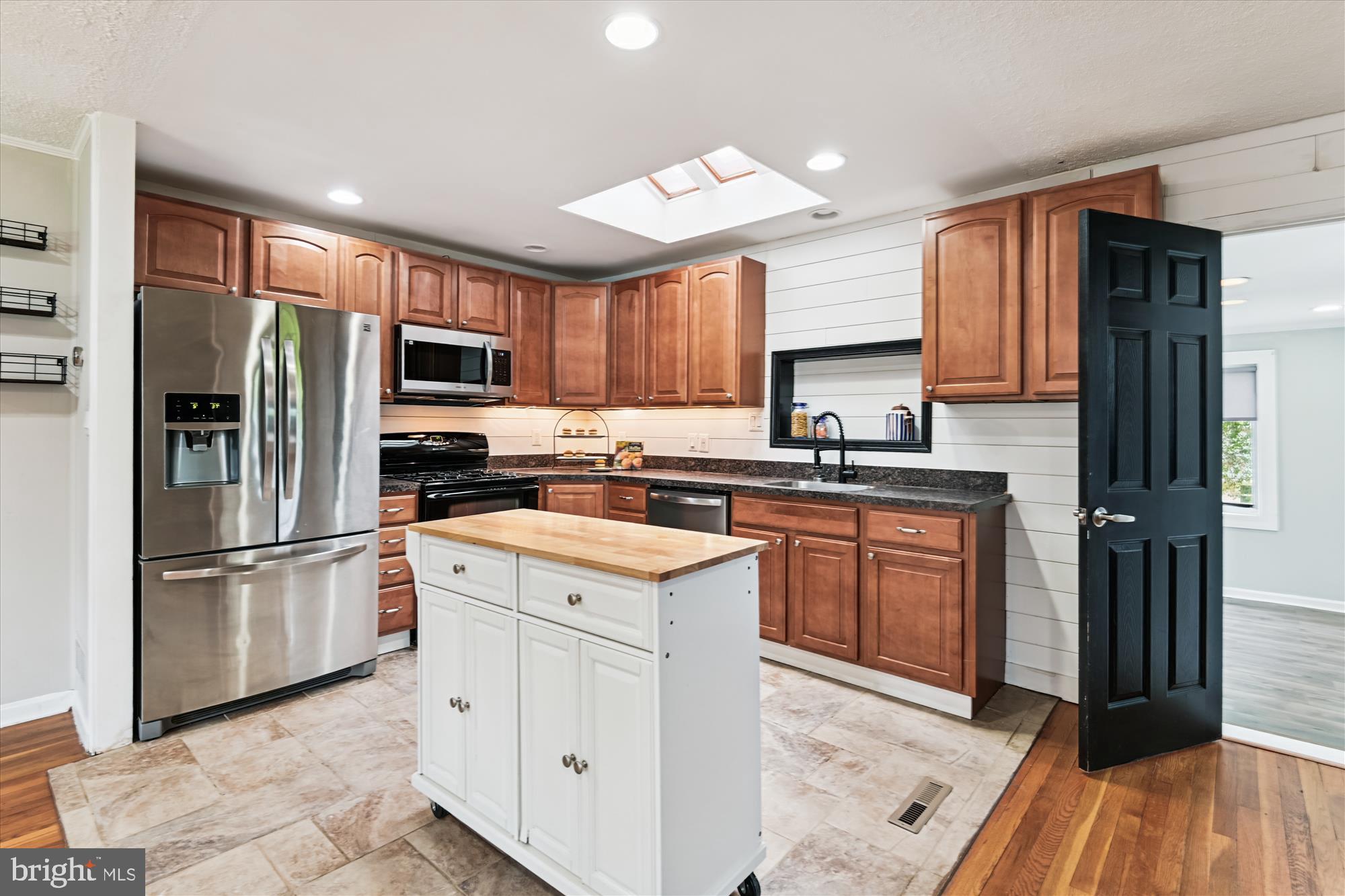 GLEN BURNIE PARK - Residential