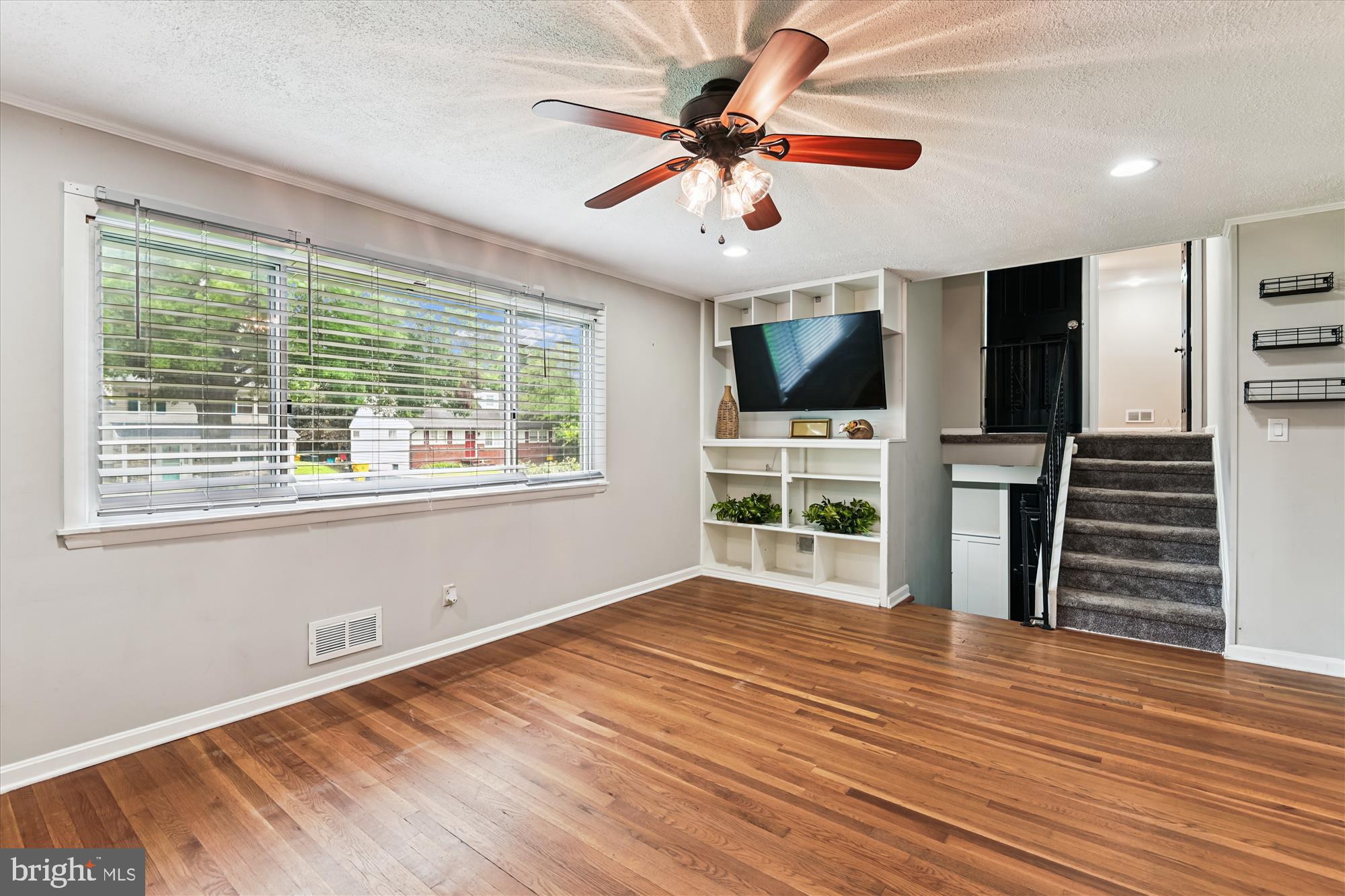 GLEN BURNIE PARK - Residential