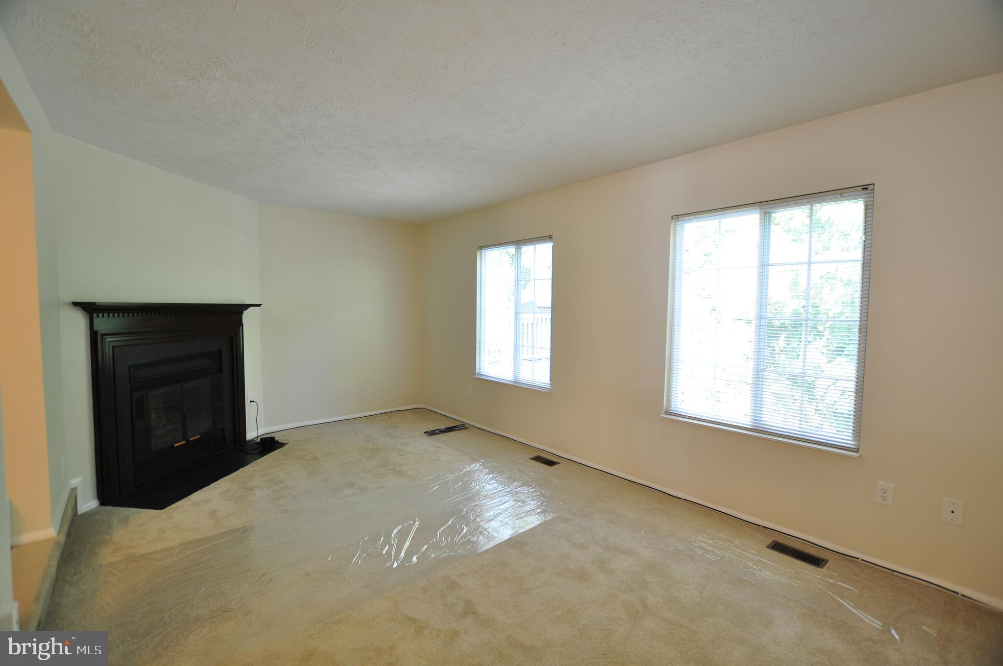 MILL CREEK SOUTH - Residential Lease