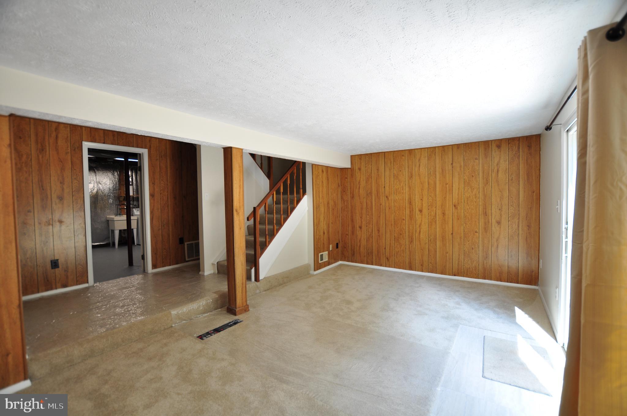 MILL CREEK SOUTH - Residential Lease