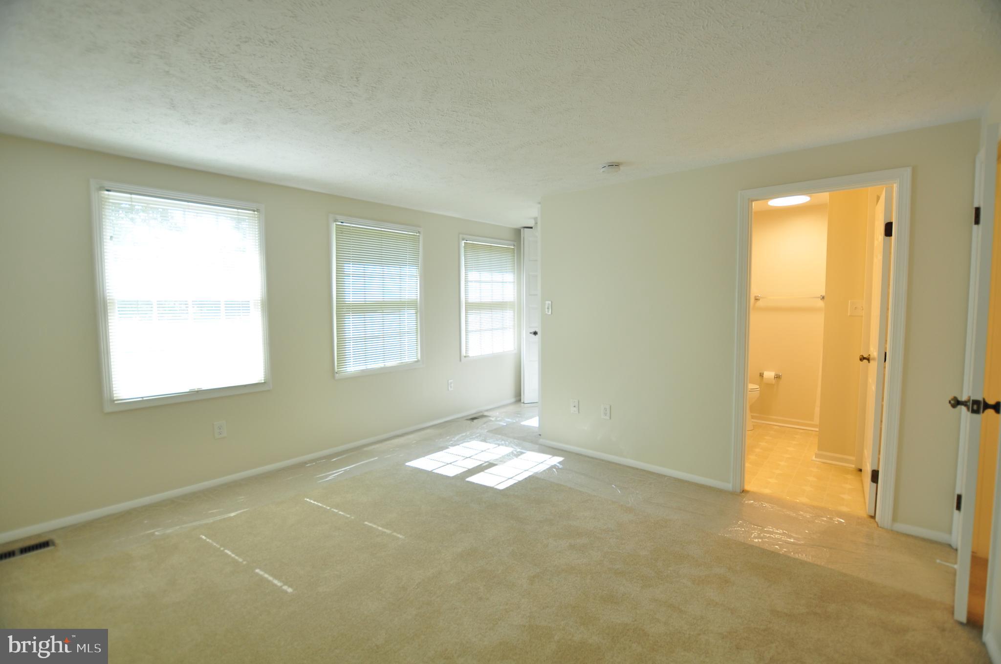 MILL CREEK SOUTH - Residential Lease