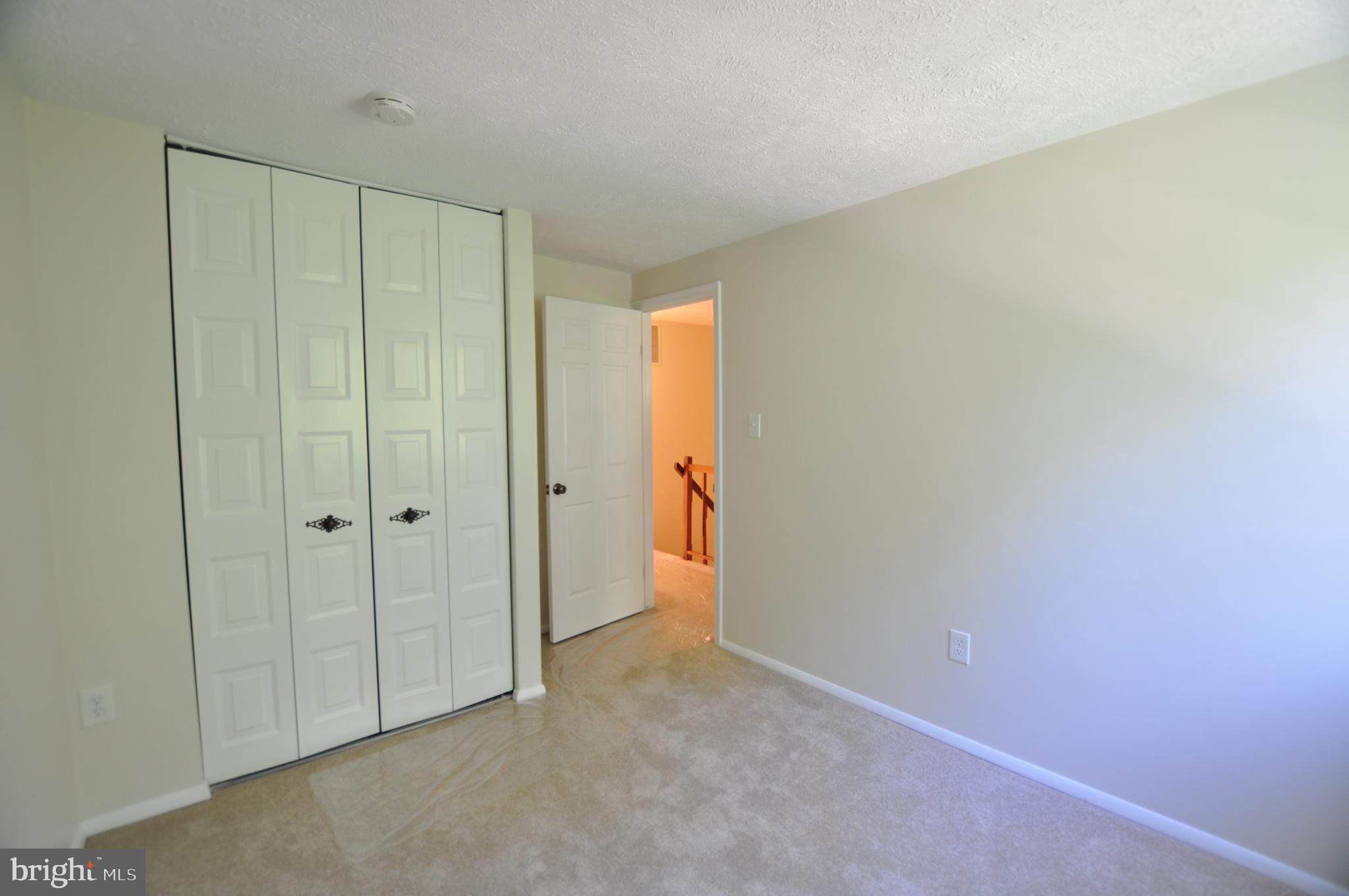 MILL CREEK SOUTH - Residential Lease