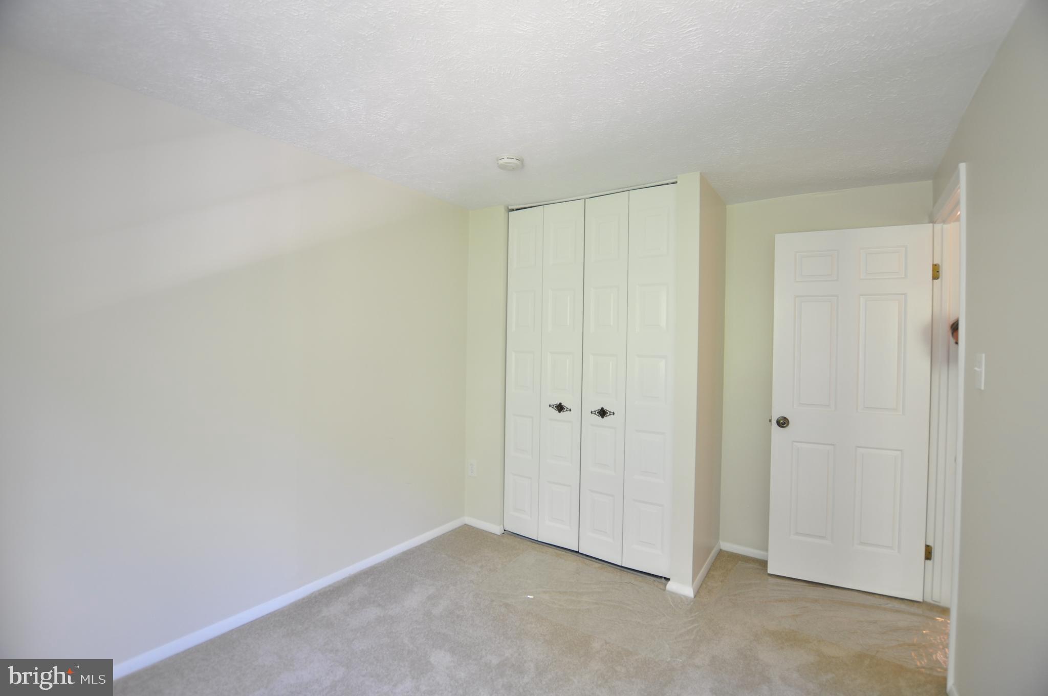 MILL CREEK SOUTH - Residential Lease