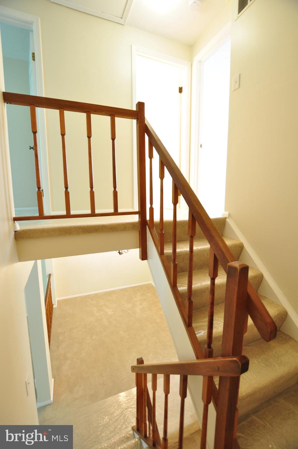 MILL CREEK SOUTH - Residential Lease