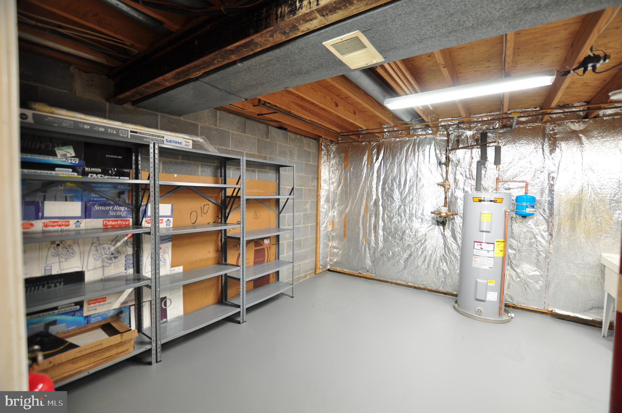 MILL CREEK SOUTH - Residential Lease