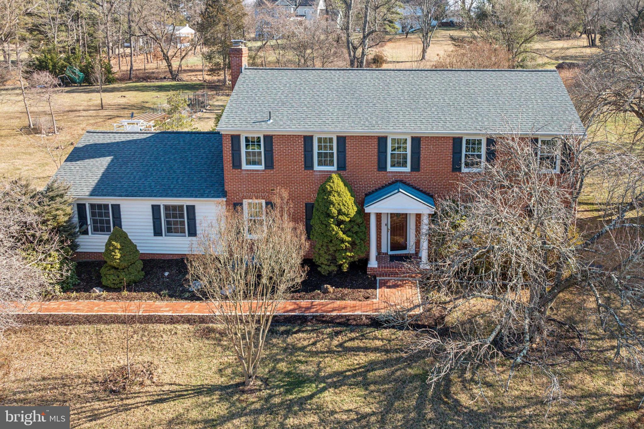 GLEN HILLS - Residential