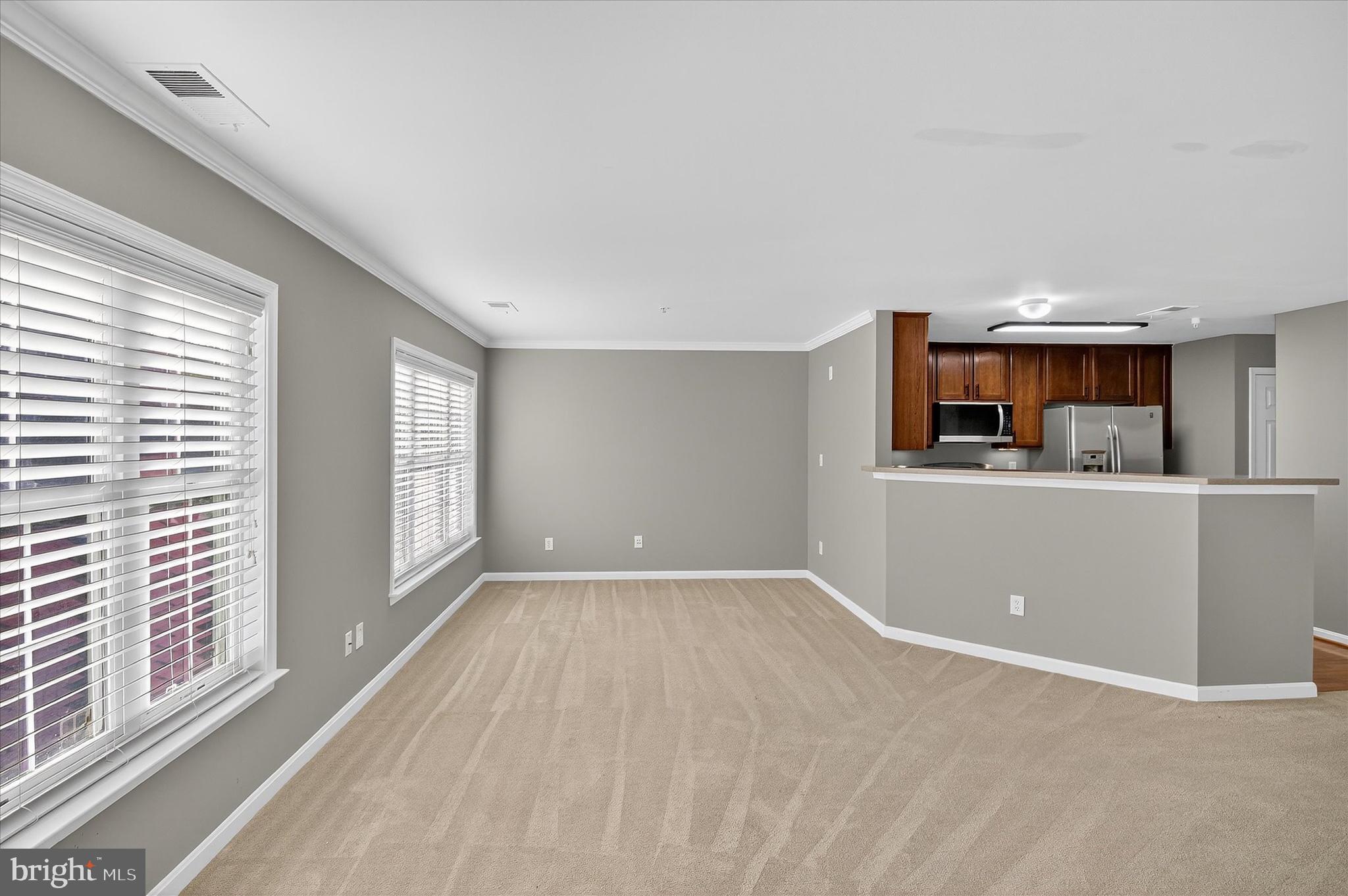 CHATSWORTH VILLAGE CONDO - Residential Lease