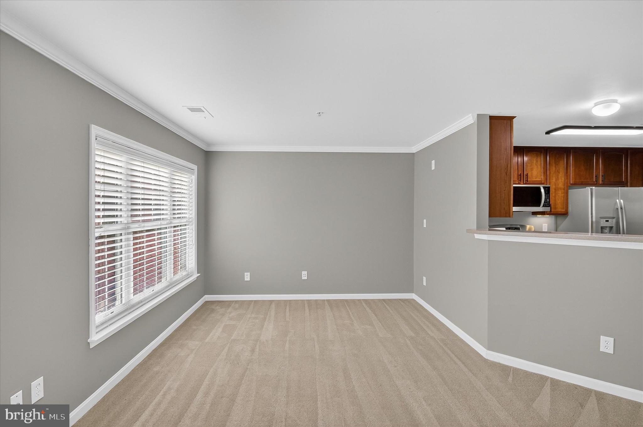 CHATSWORTH VILLAGE CONDO - Residential Lease