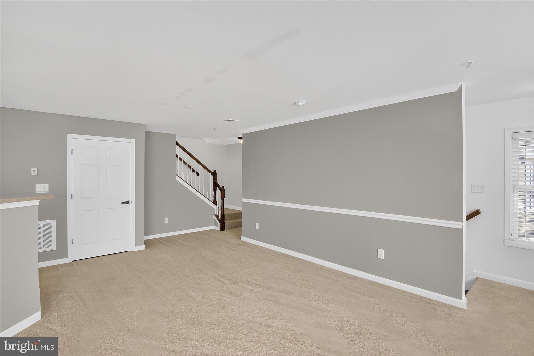 CHATSWORTH VILLAGE CONDO - Residential Lease