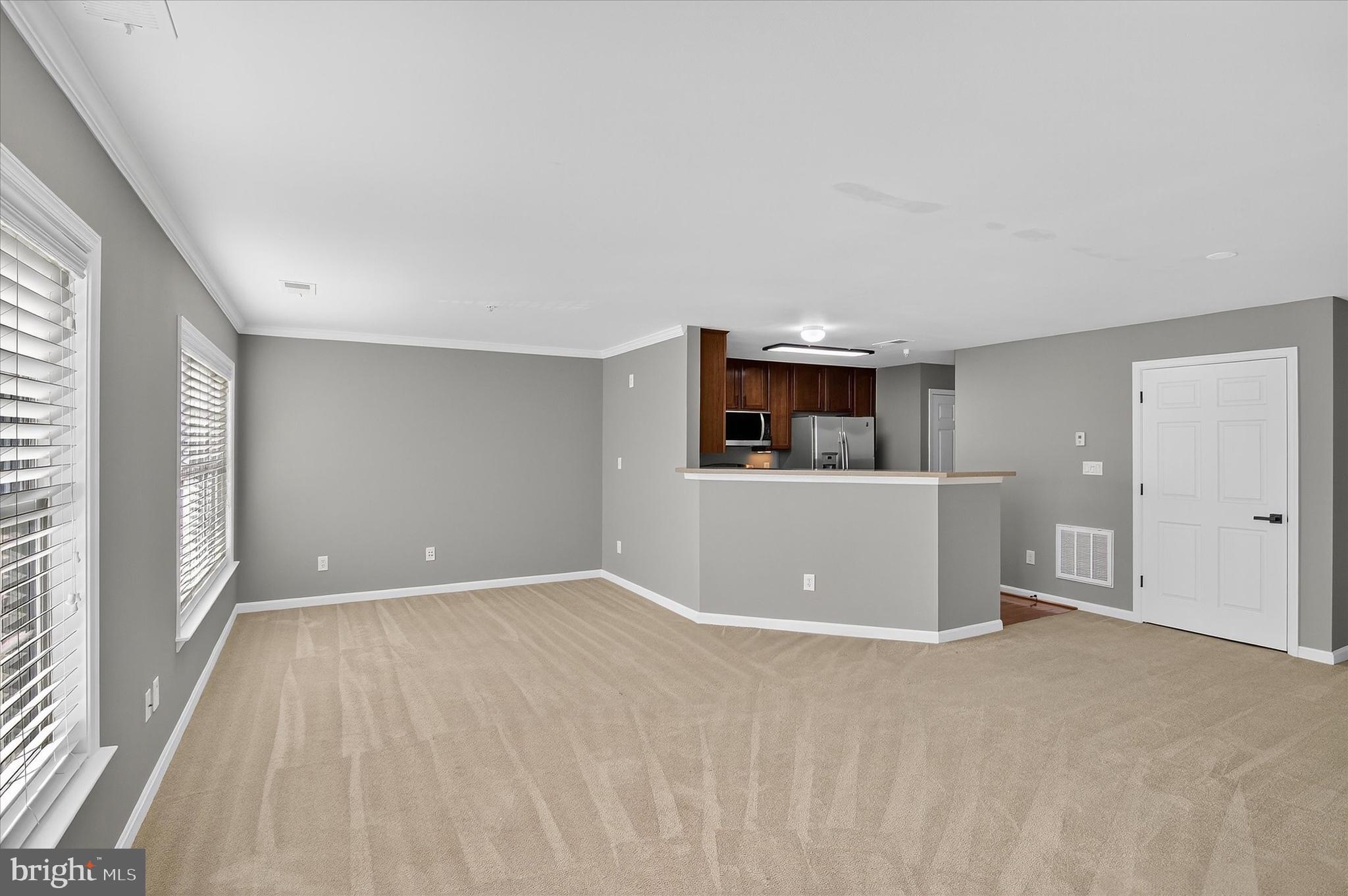 CHATSWORTH VILLAGE CONDO - Residential Lease